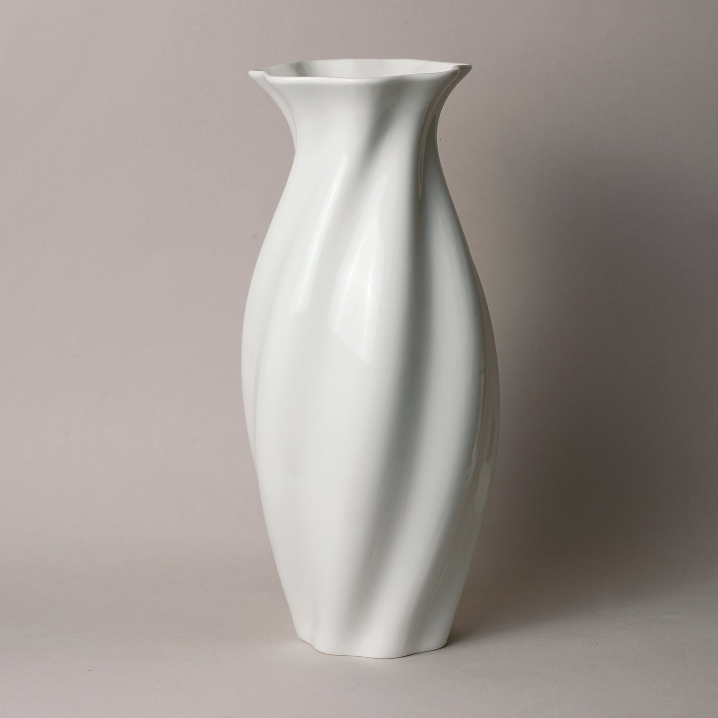 Porcelain Vase Dawn