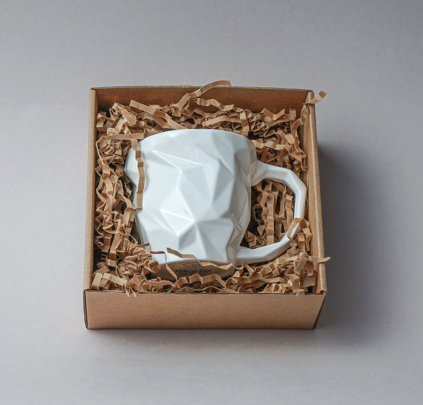 Gift sets. 3.1. 1 pcs Diamond M Mug