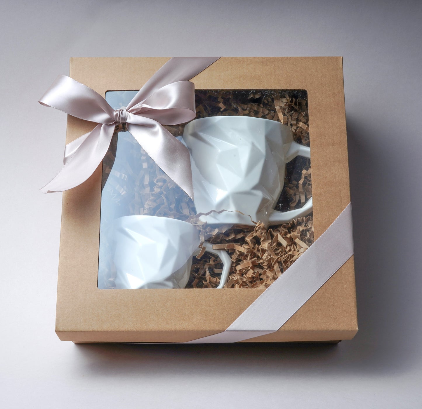 Gift sets. 3.3. 1 pcs Diamond M Mug and 1 pcs Diamond L Mug