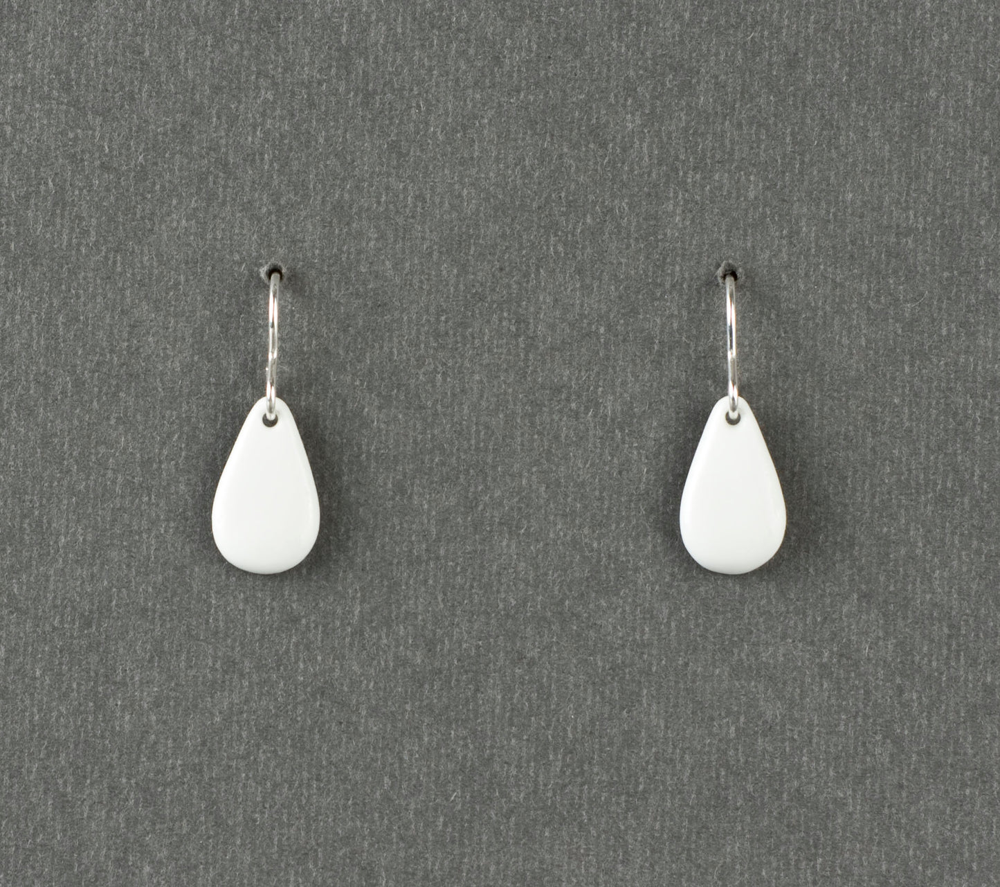 Drop earrings