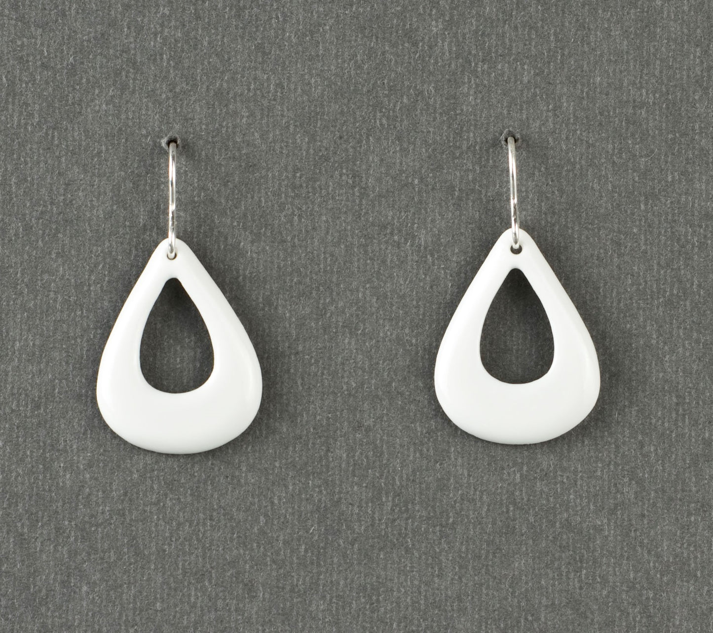 Drop earrings