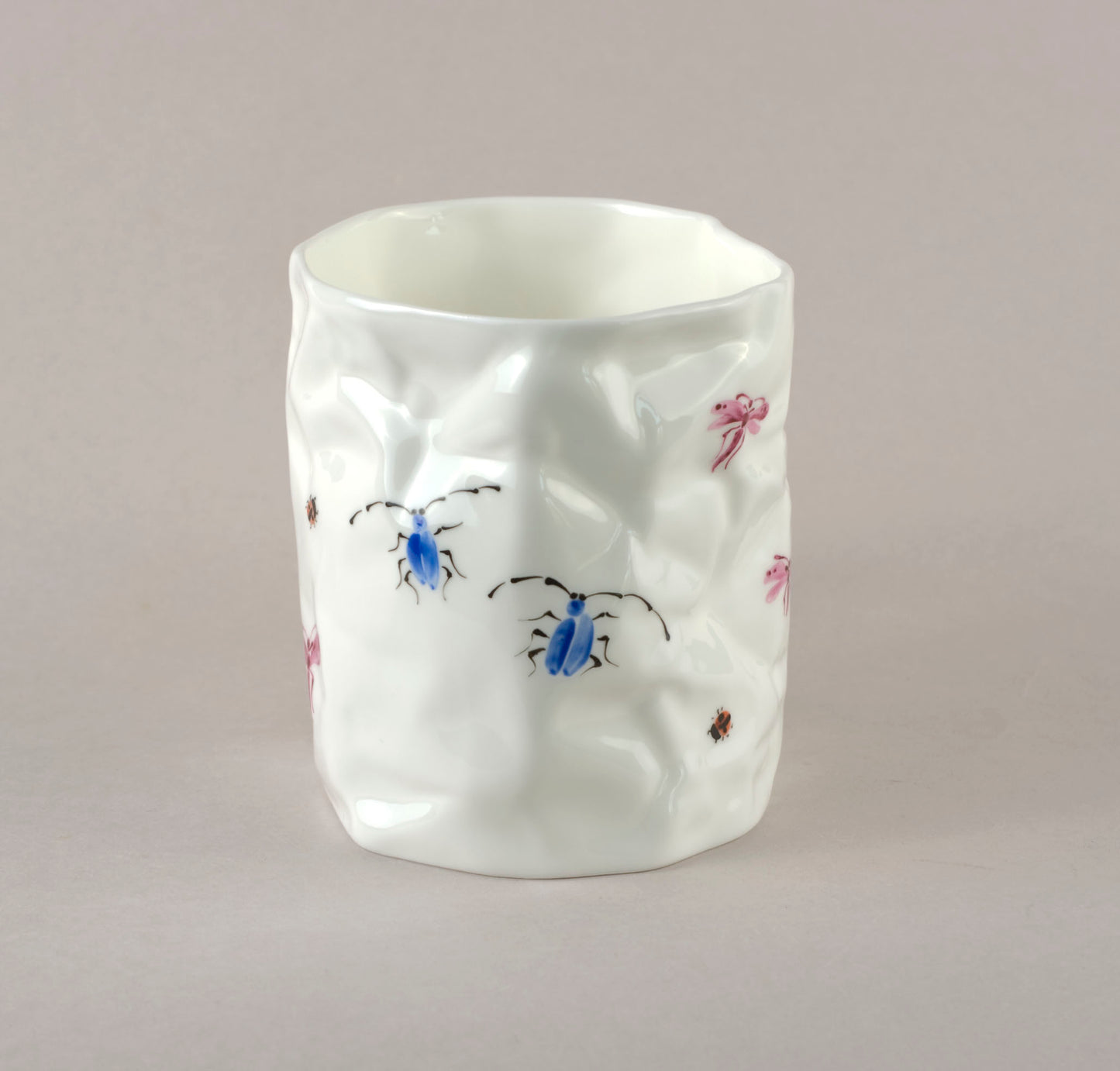 Beetle 2.4. Crumpled Tea Mug