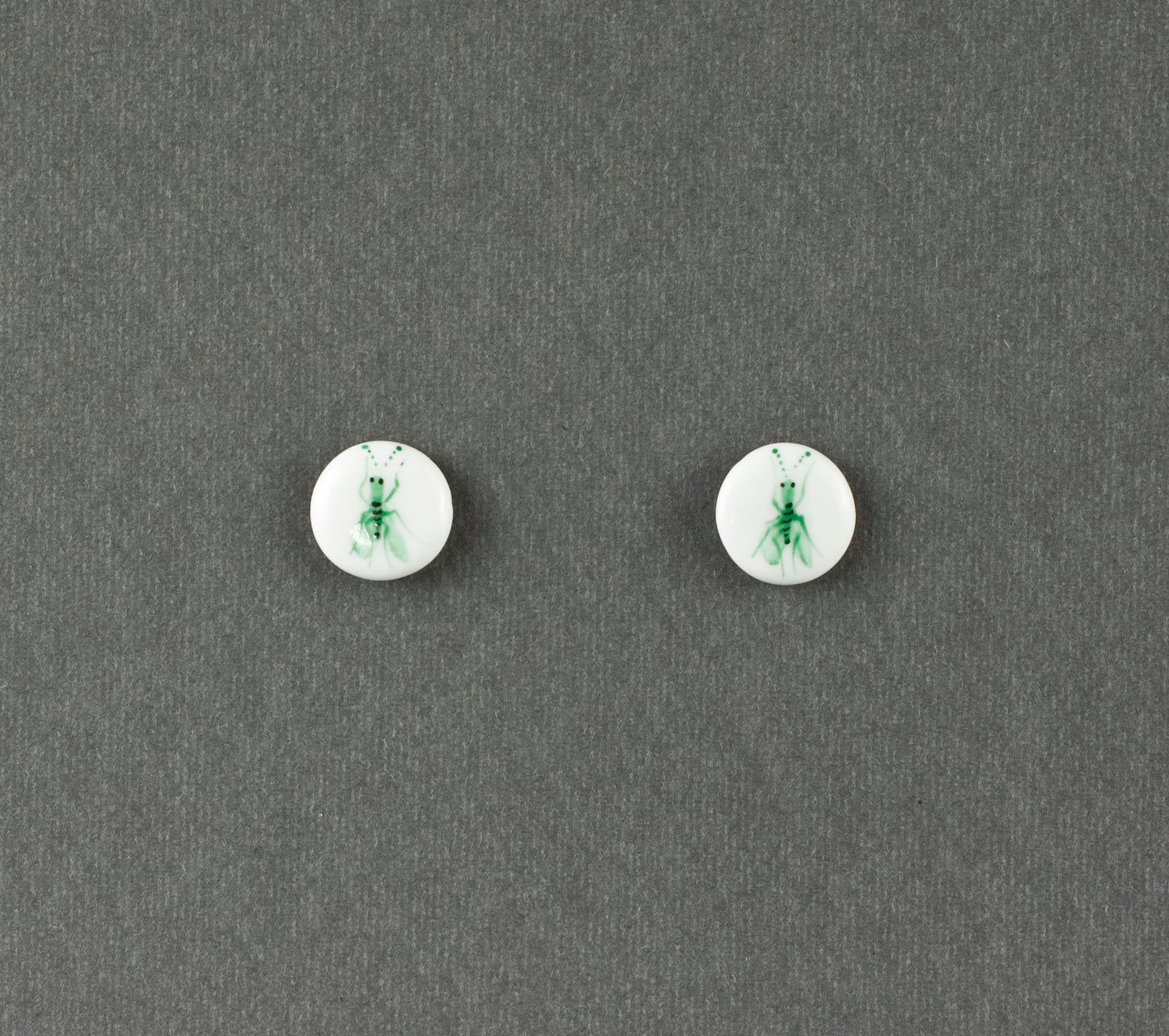 Beetle 1.2. Button S earrings