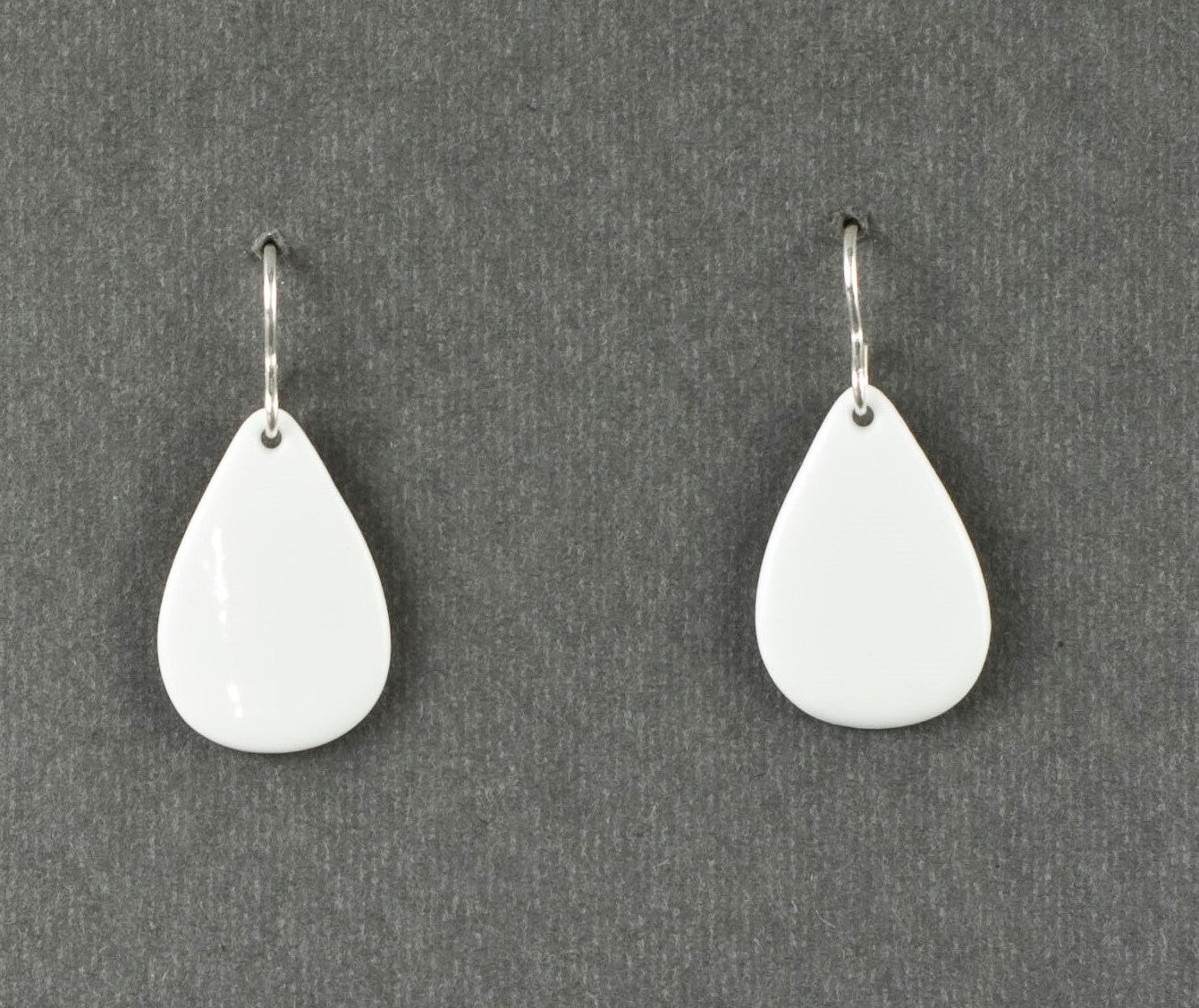Drop earrings