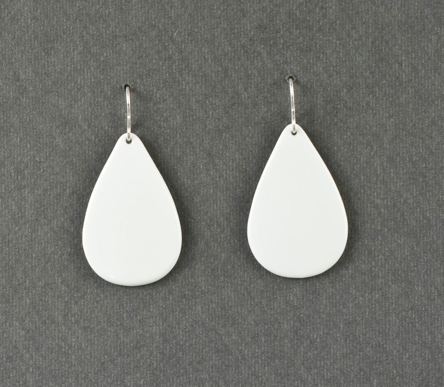 Drop earrings