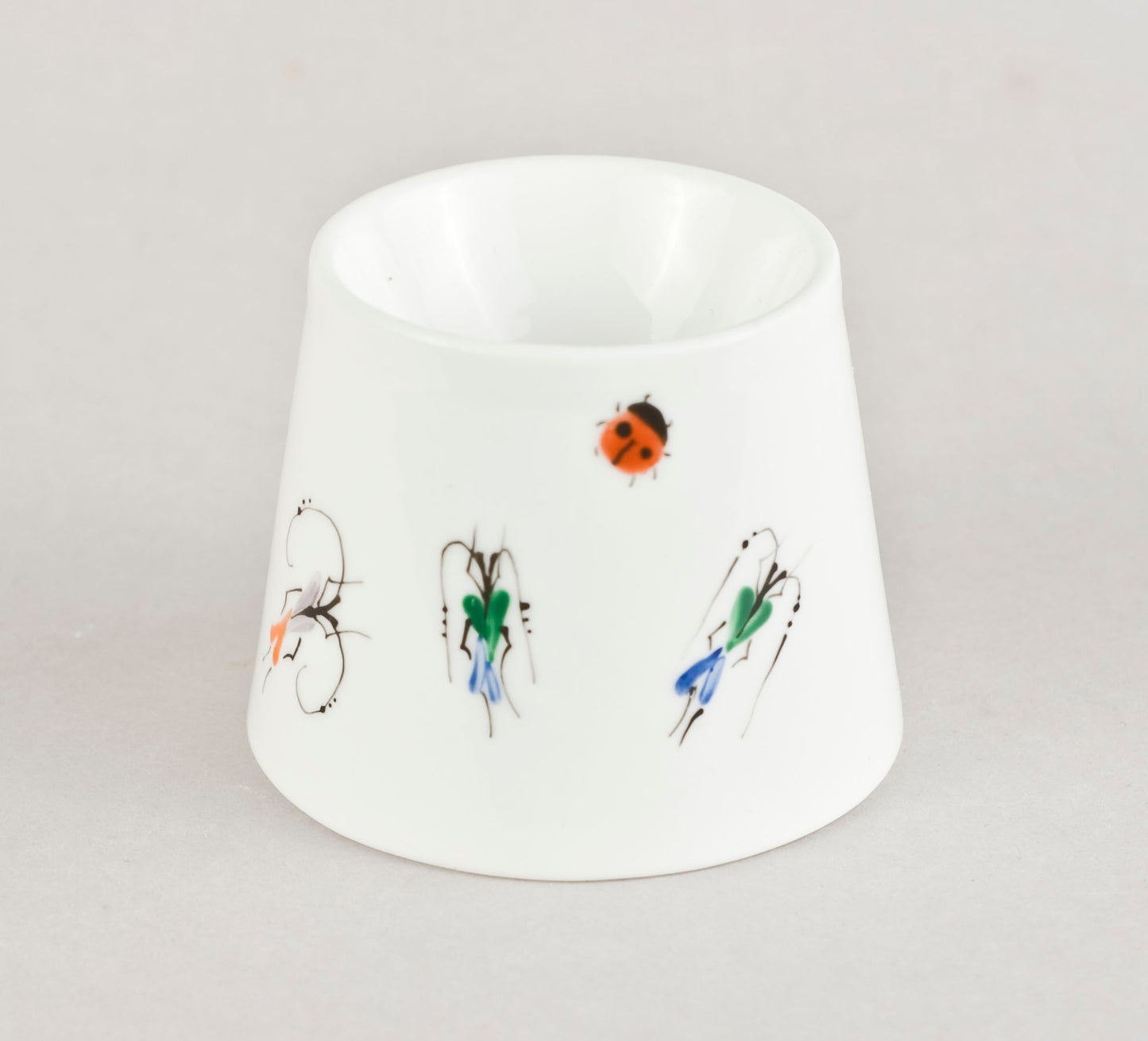 Beetle 6.13. Egg holder