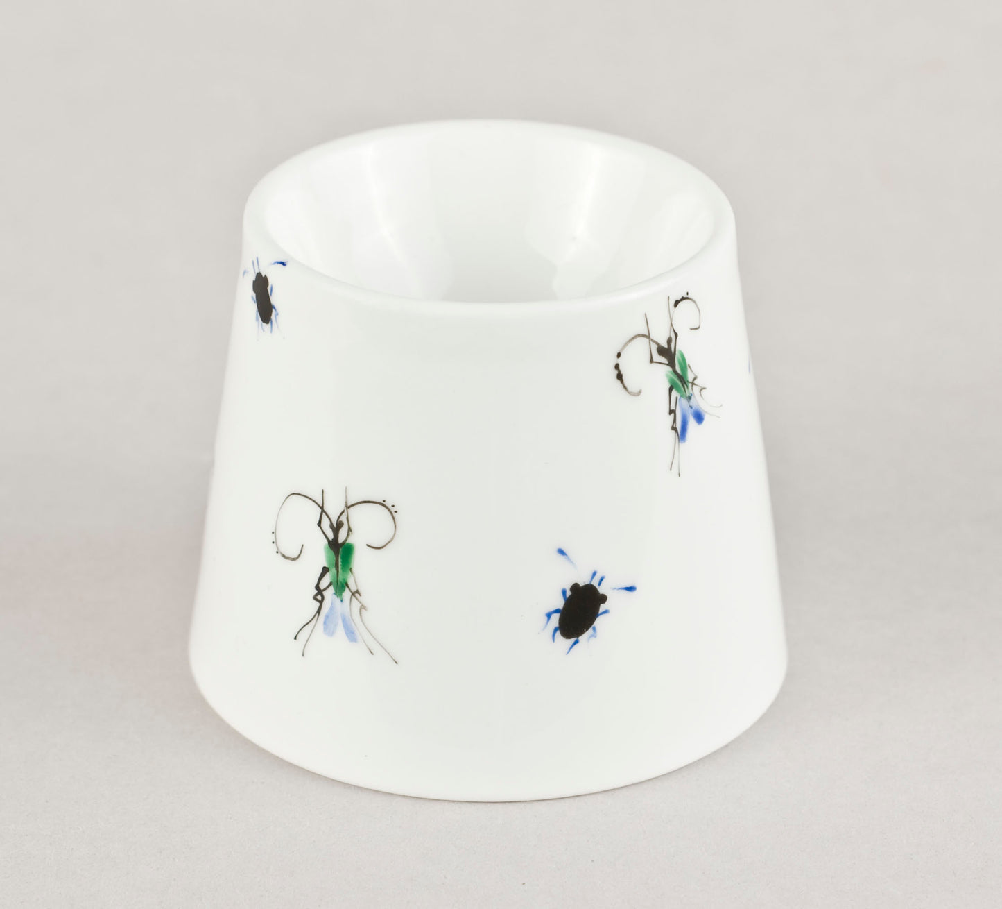 Beetle 6.15. Egg holder