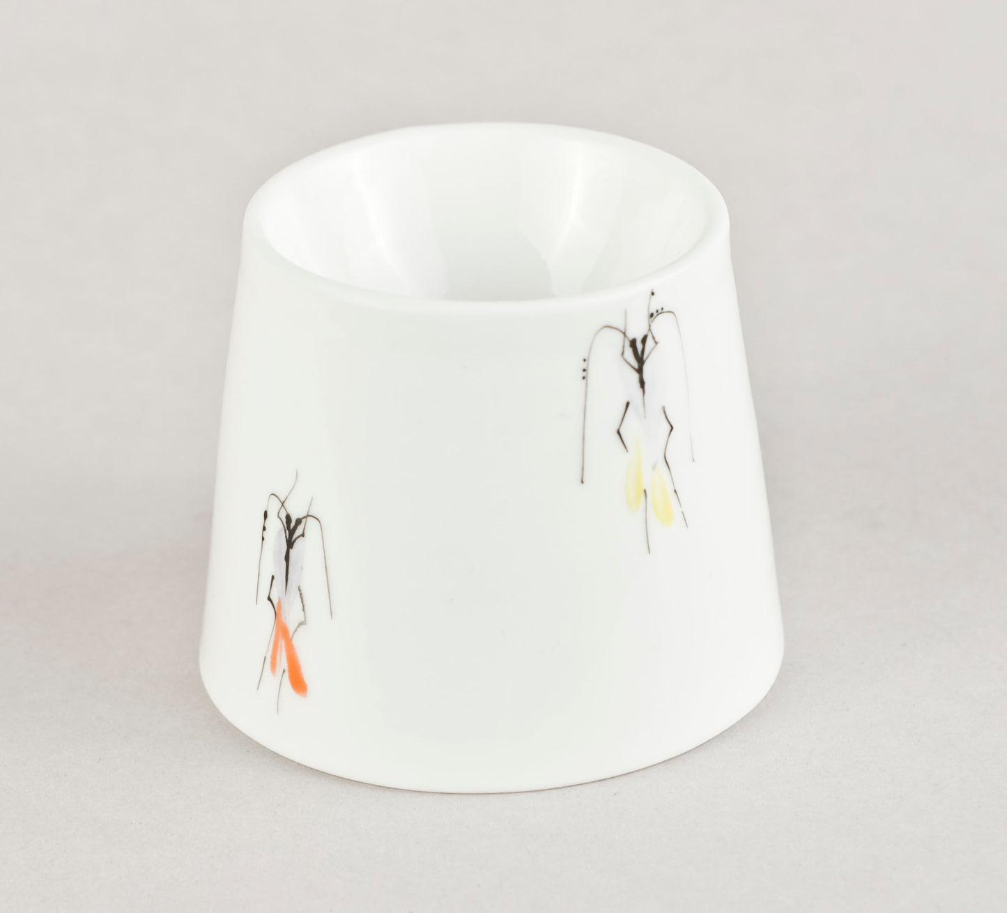 Beetle 6.20. Egg holder