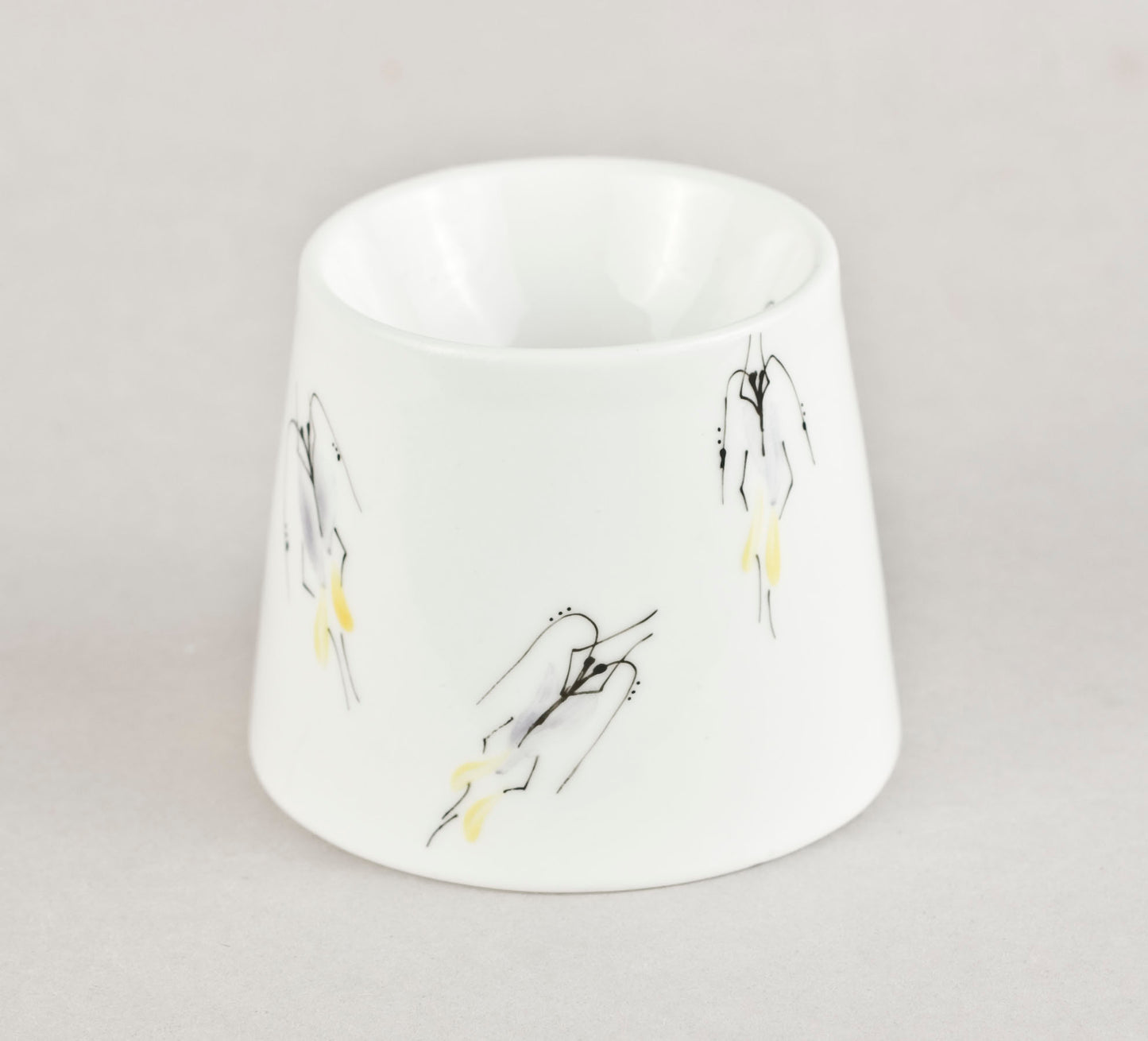 Beetle 6.8. Egg holder