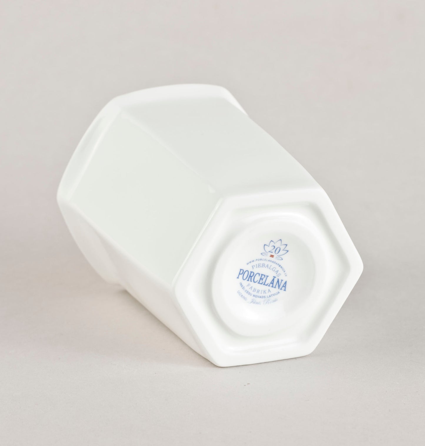 Porcelāna Vīlandes glāze