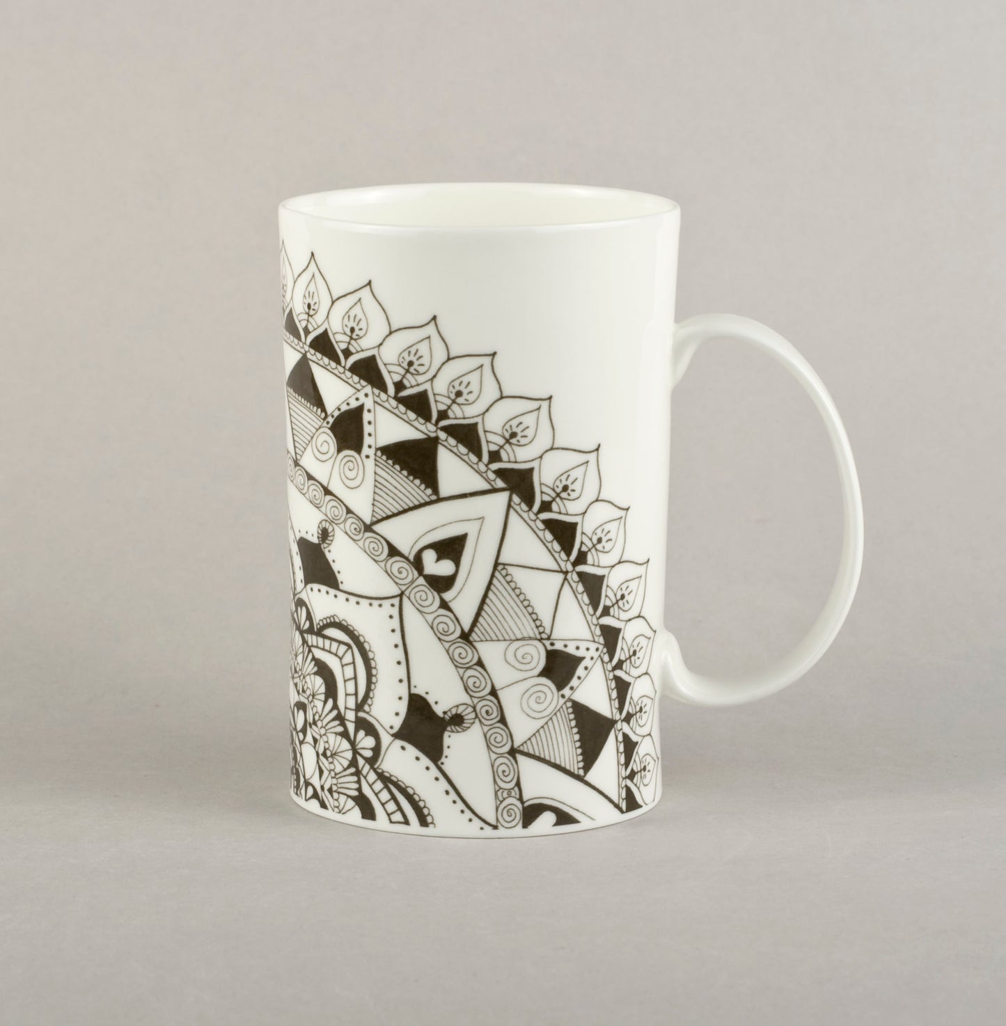 Mandala 4. Medium Mug