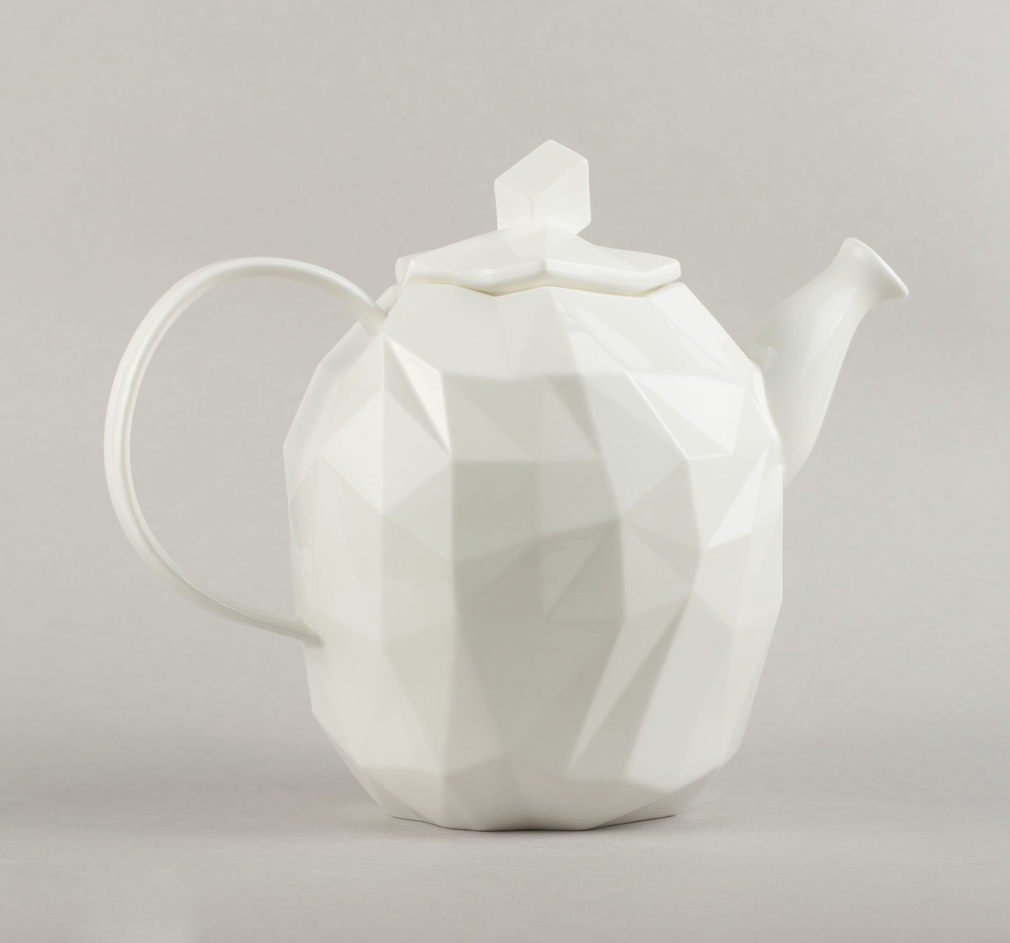 Porcelain Diamond Kettle L
