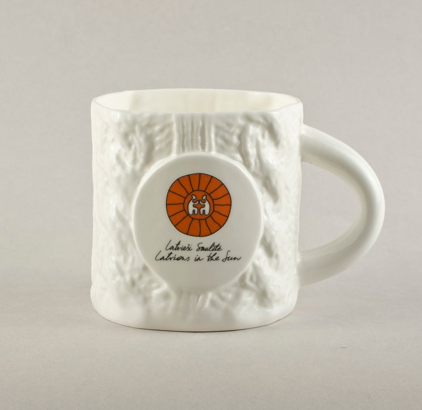 Latvians in the Sun. Knitted Tea Mug
