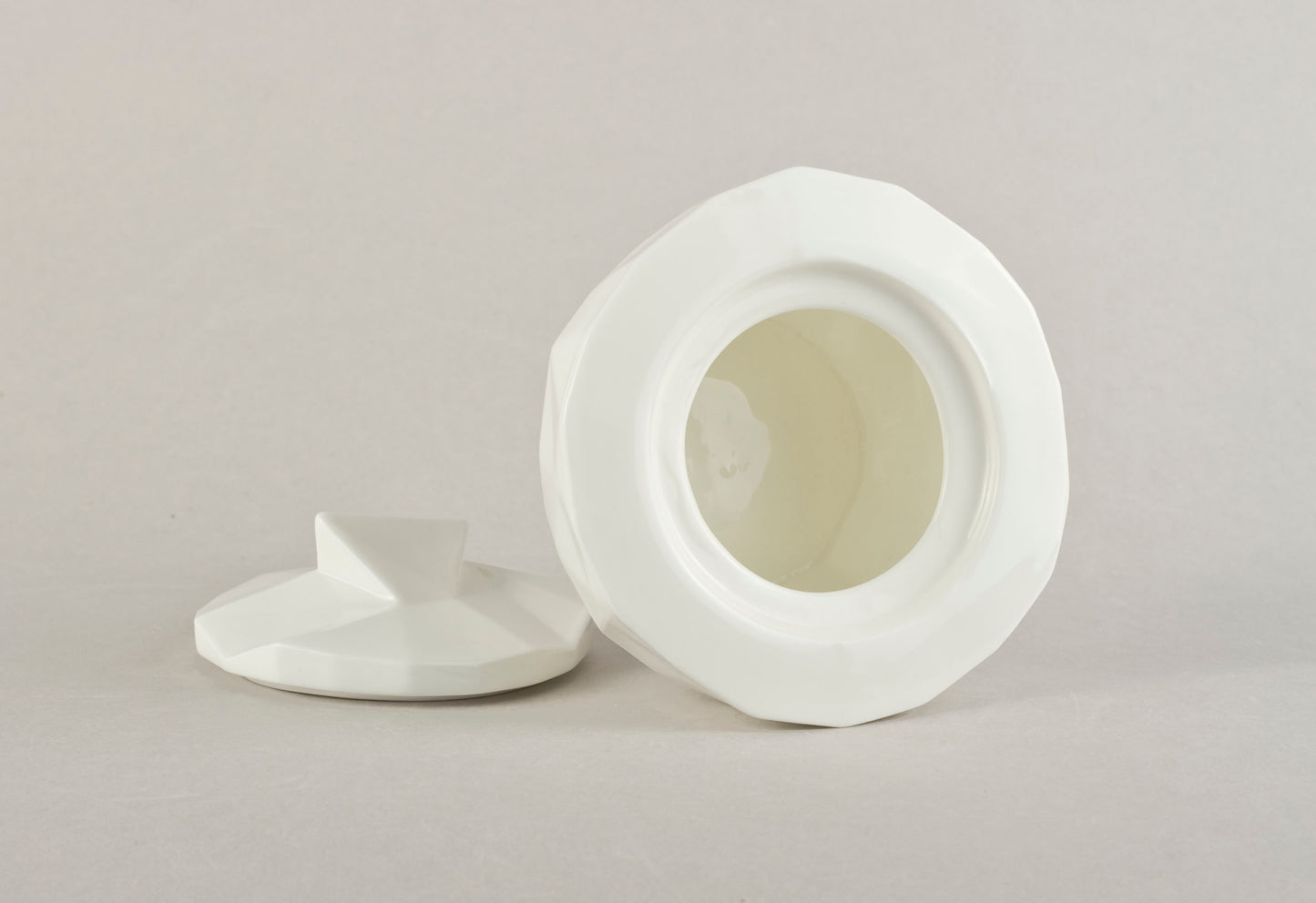 Porcelain Brilliant Sugar-Basin