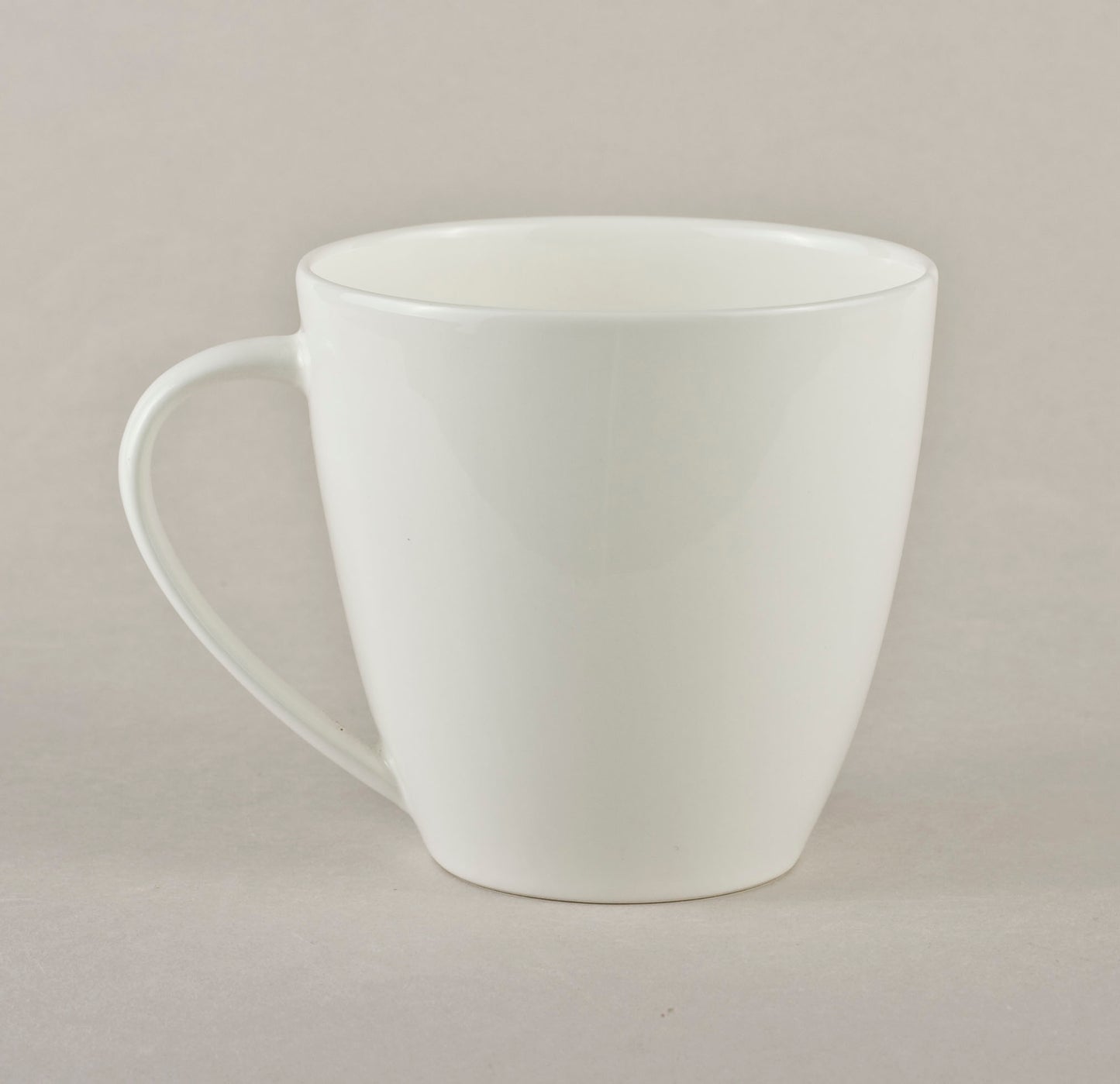 Porcelain Smooth Mug