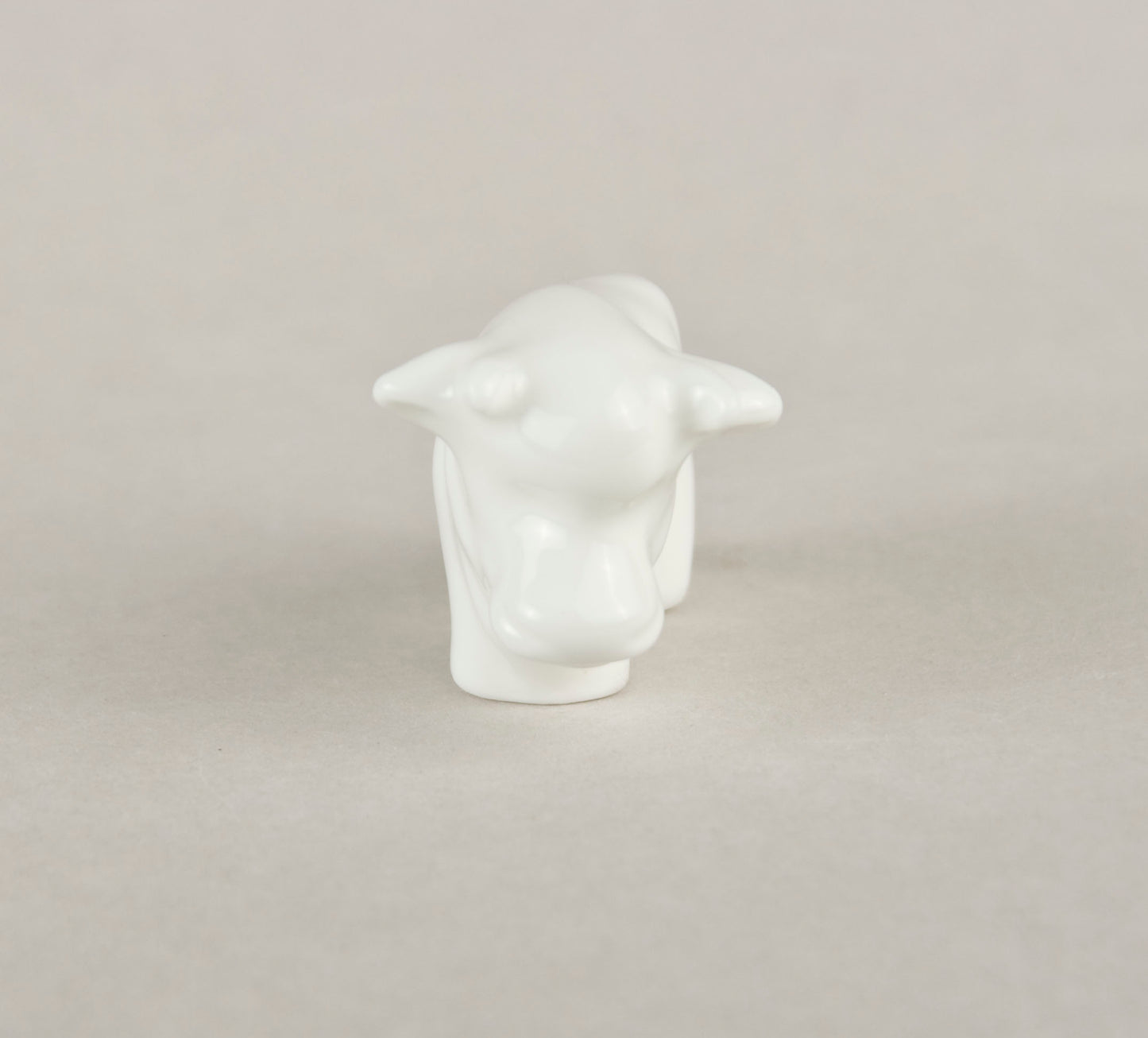 Porcelāna Vērsītis