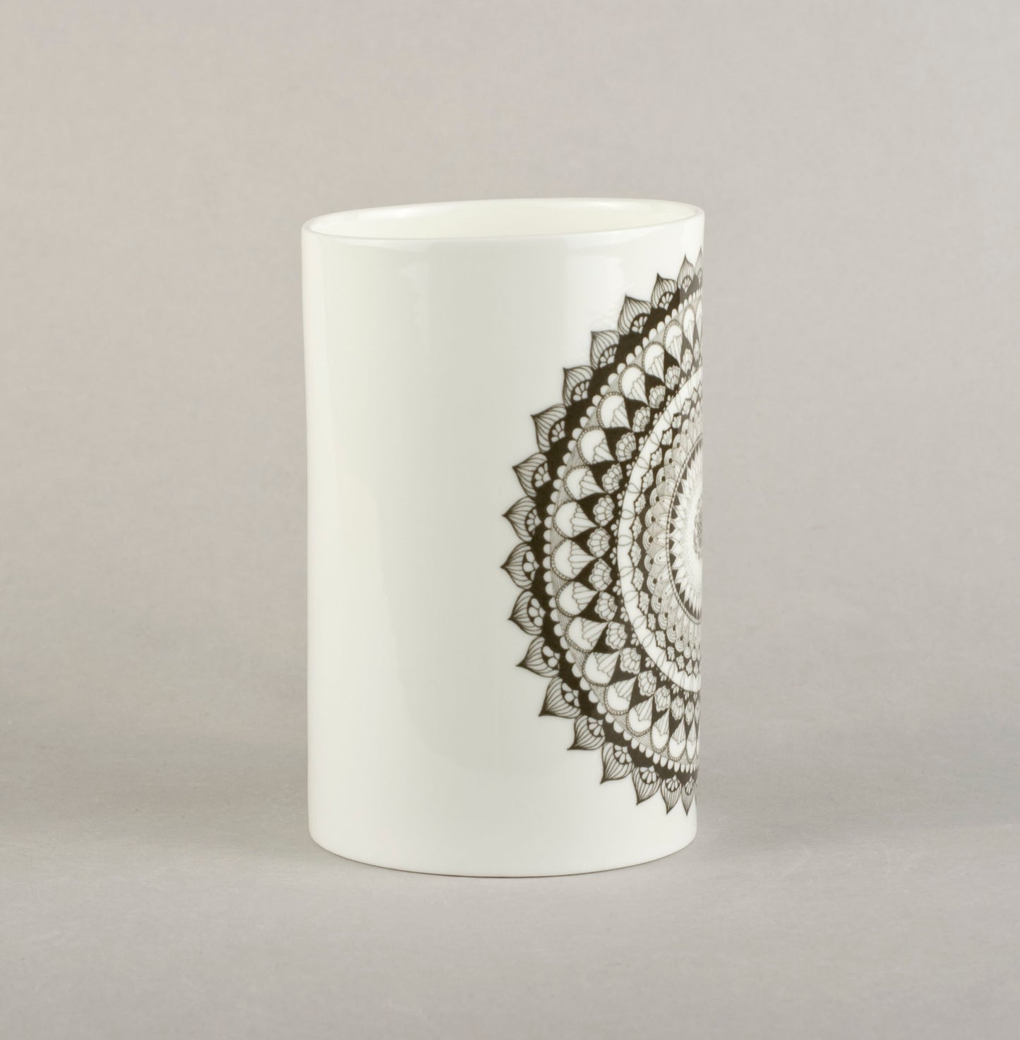 Mandala 3. Medium Mug