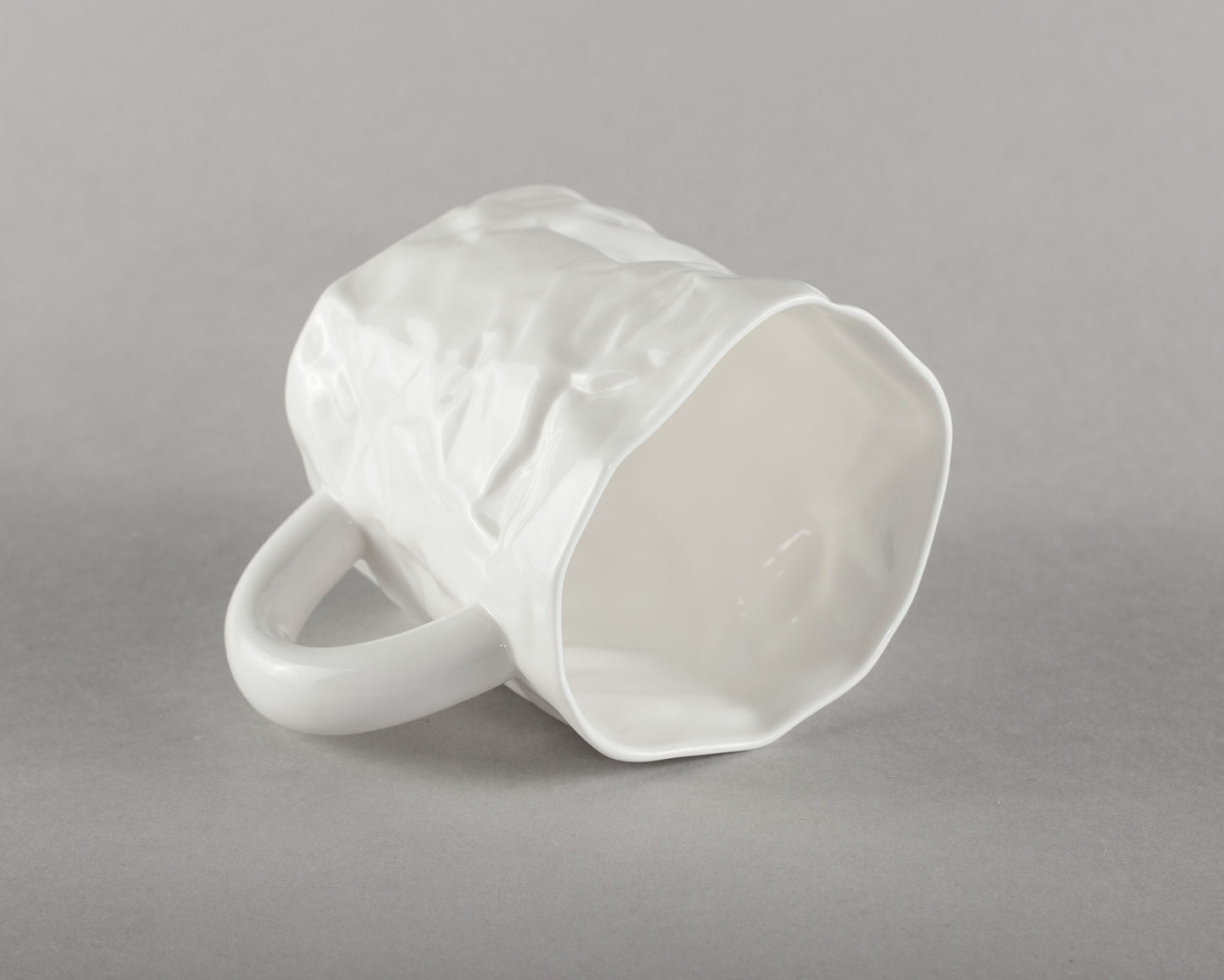 Porcelāna burzīta tējas krūze