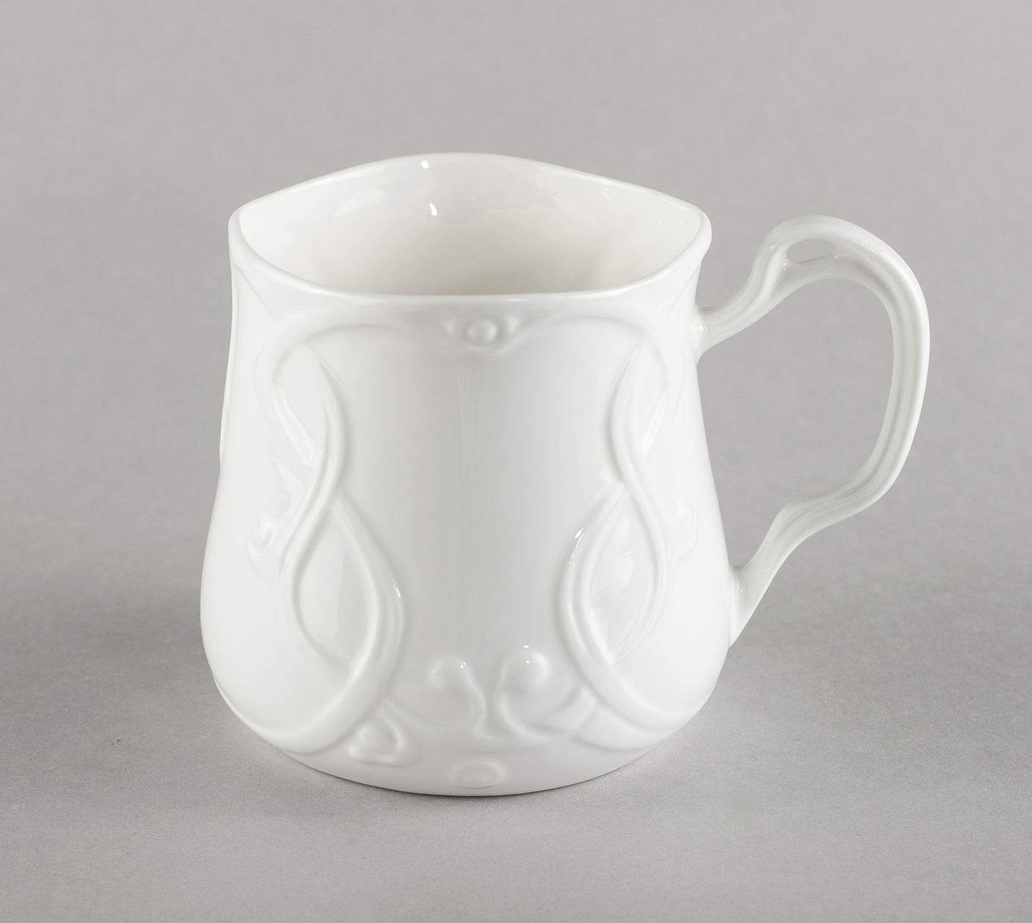 Porcelain Art Nouveau Tea Mug