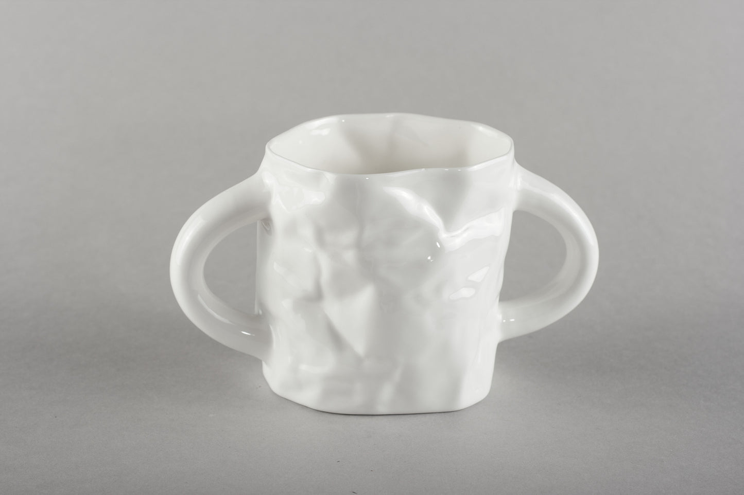Porcelāna burzīts cukurtrauks