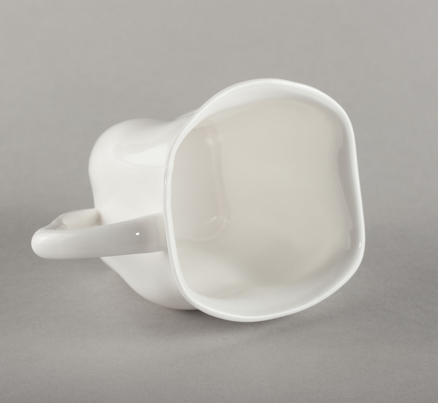 Porcelain Mug Torss