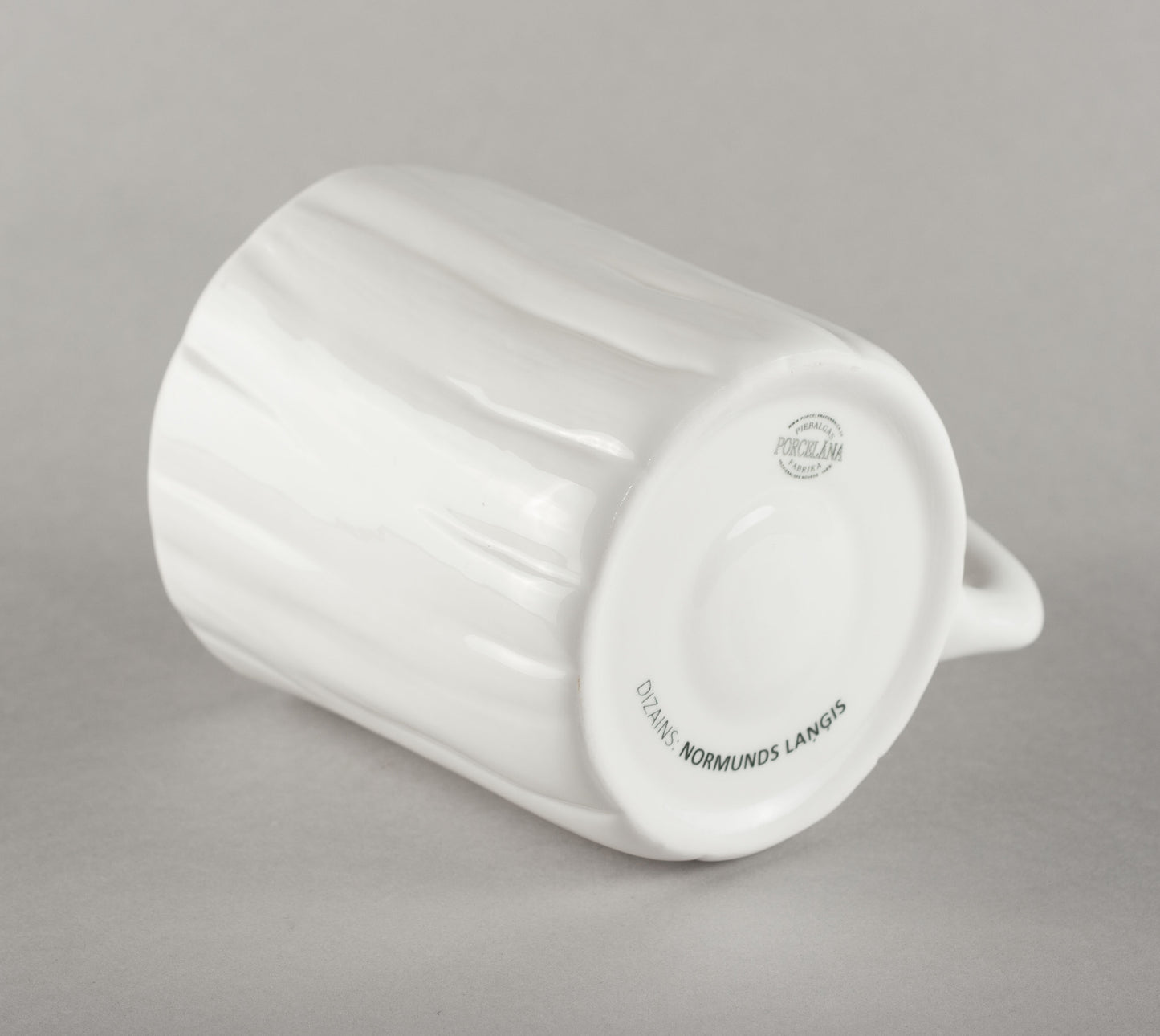 Porcelain Log With An Axe L