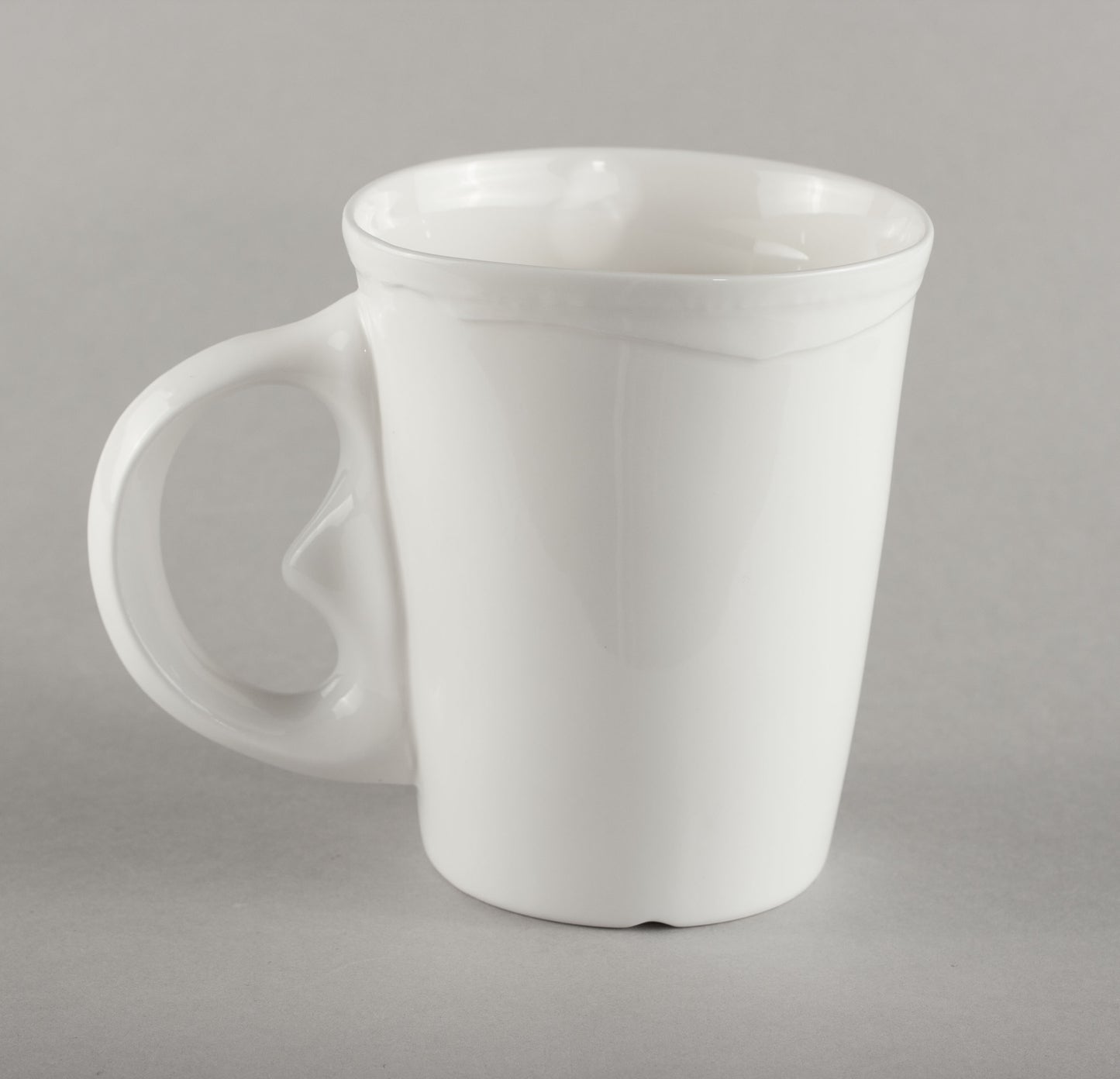 Porcelain Mug With No Snail