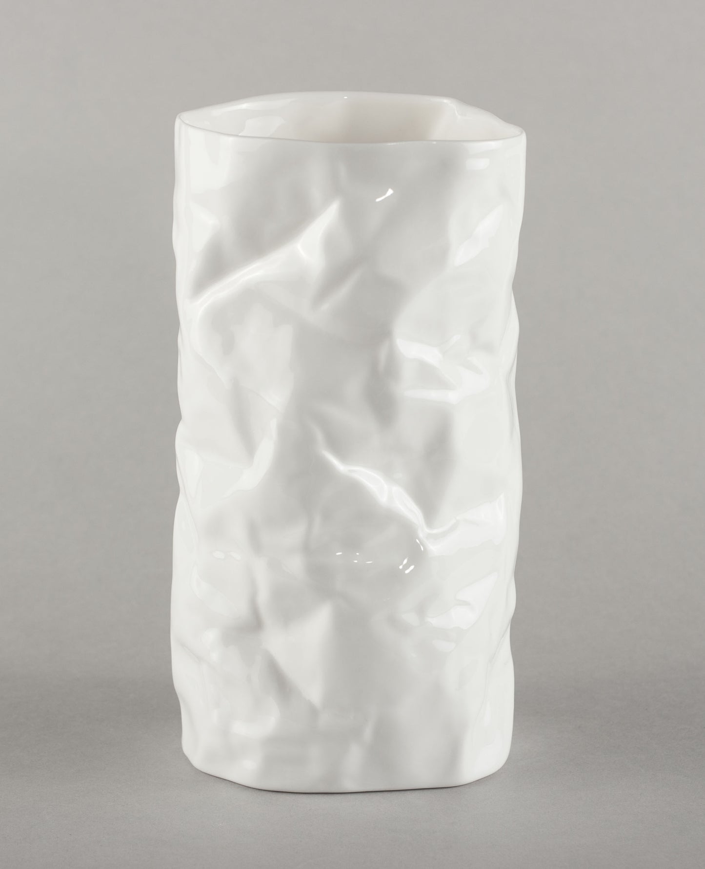Porcelāna burzīta vāze
