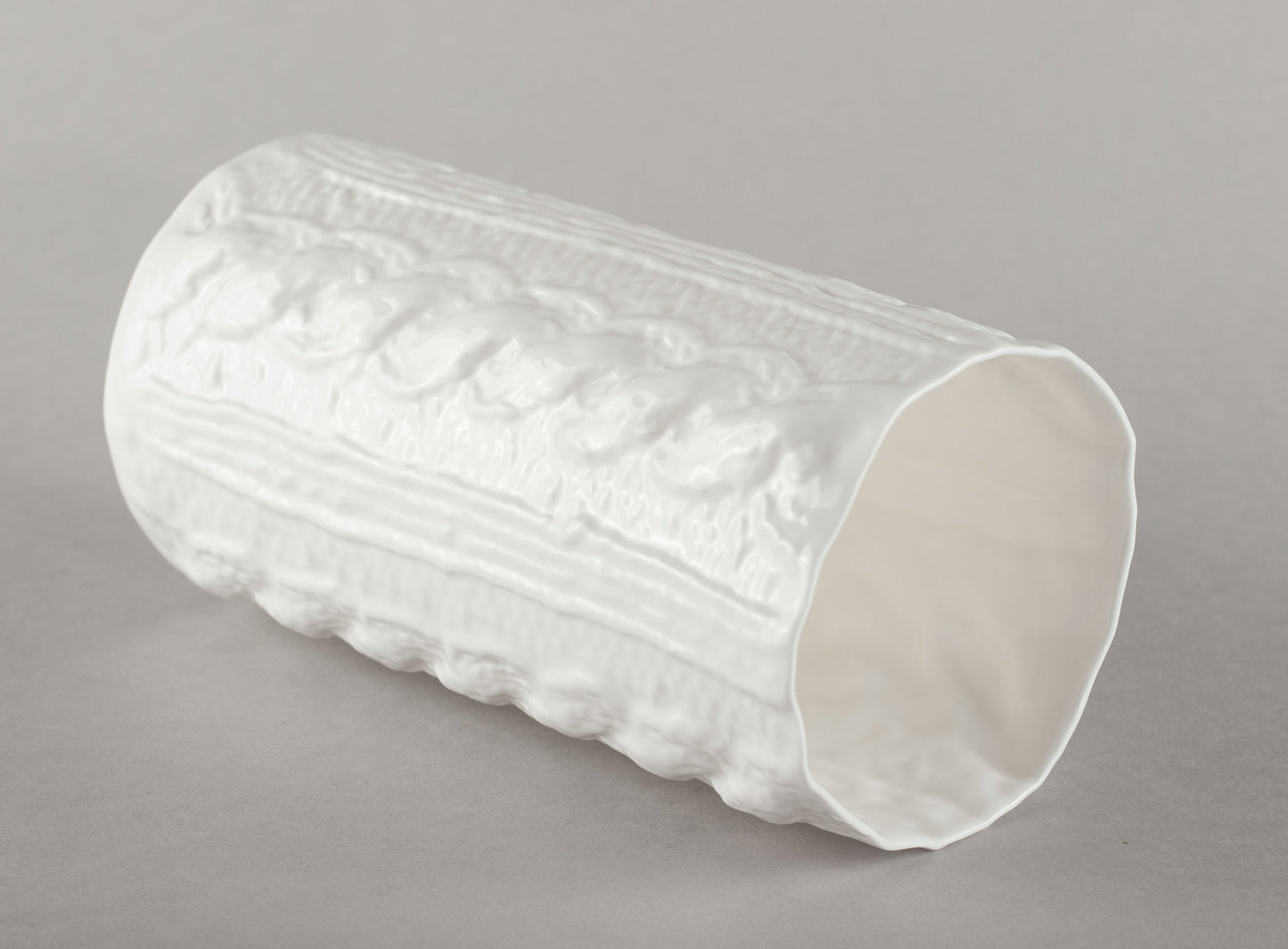Porcelain Knitted Vase