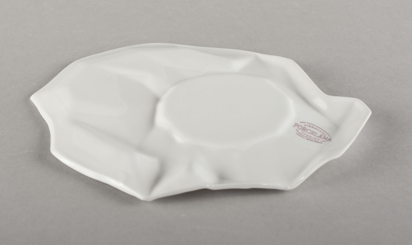 Porcelāna dimanta apakštase L (krūze nav iekļauta)