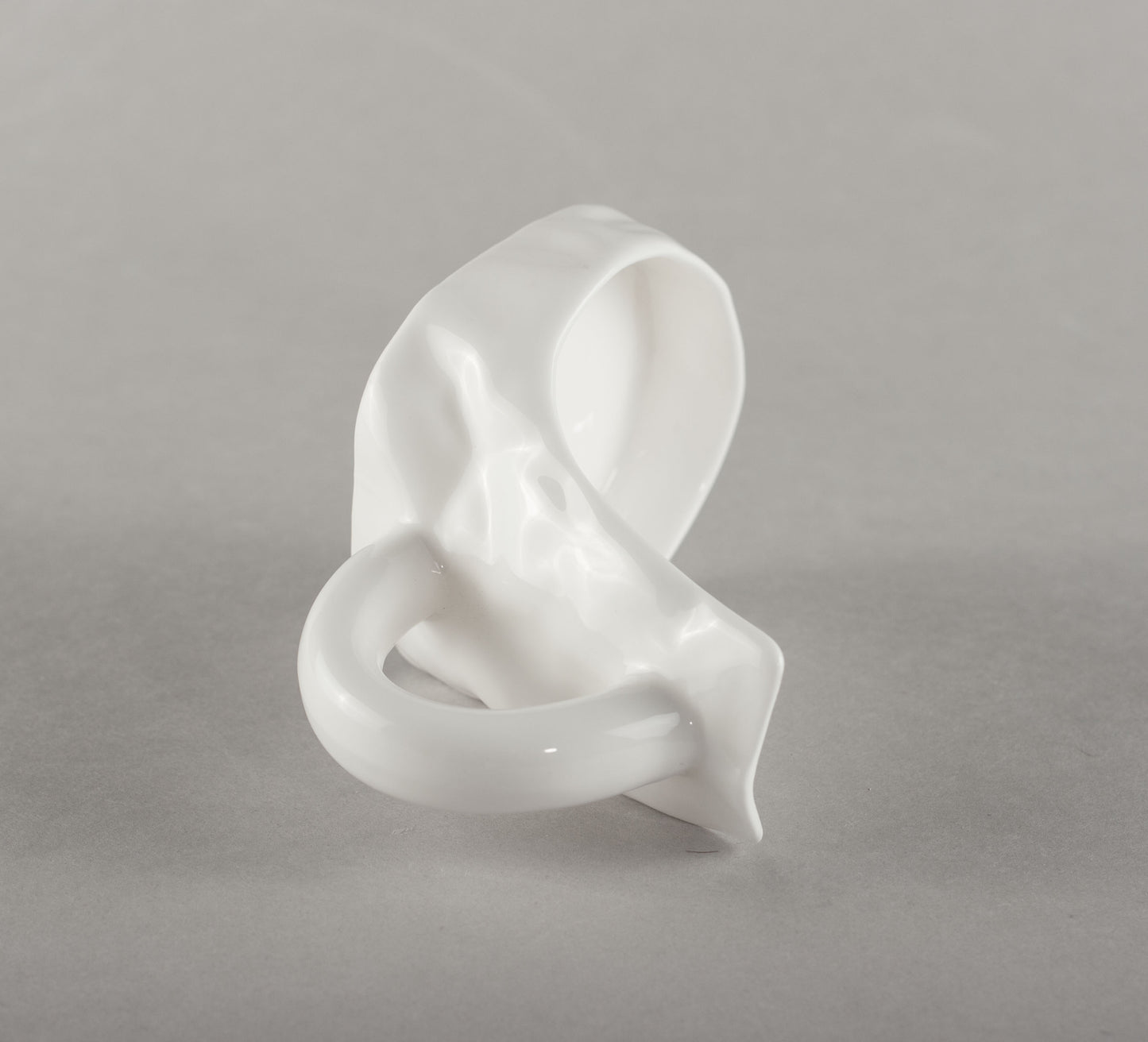 Porcelāna burzīts svečturis