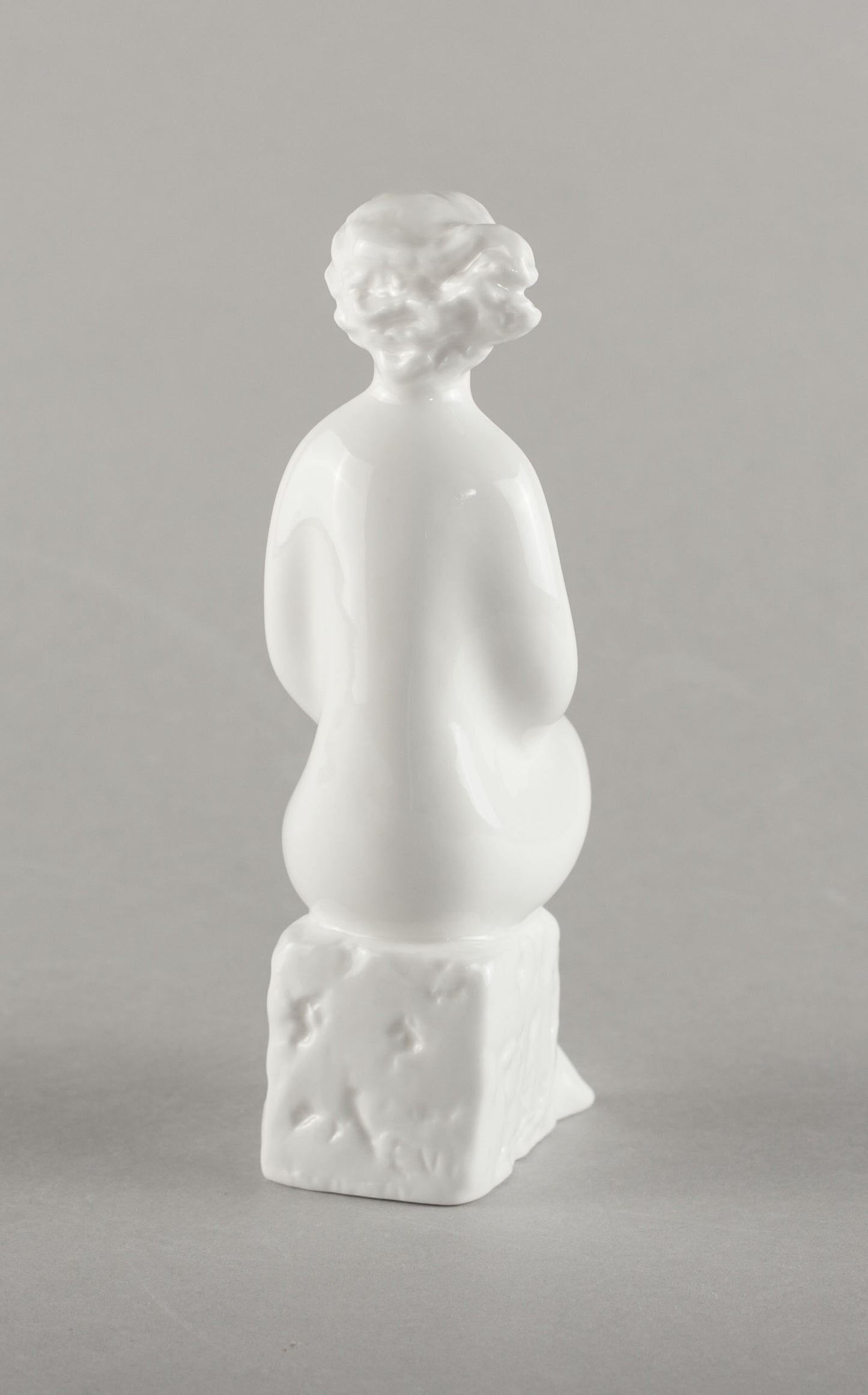 Porcelāna skulptūra Vakars
