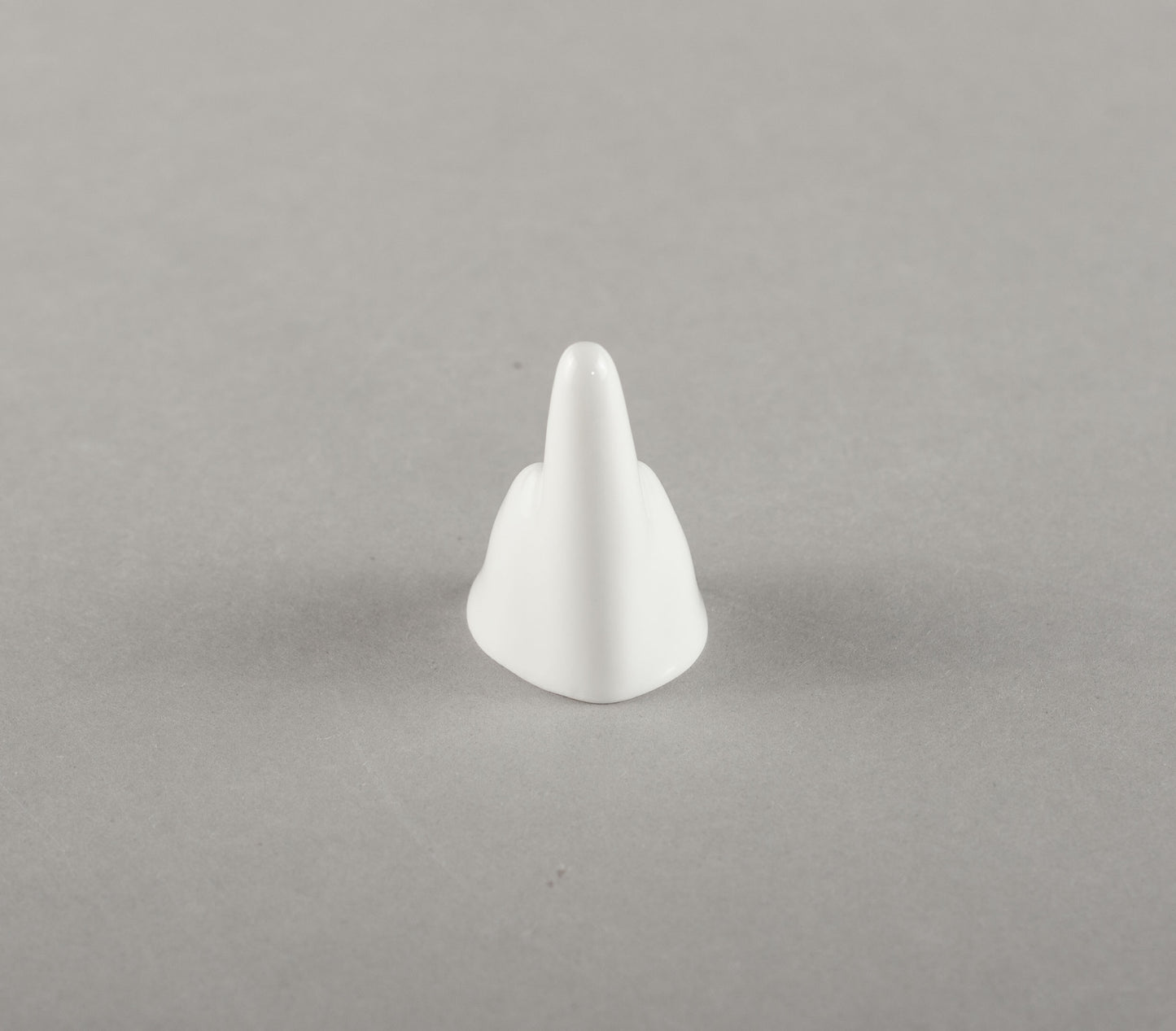 Porcelain Finger Cat