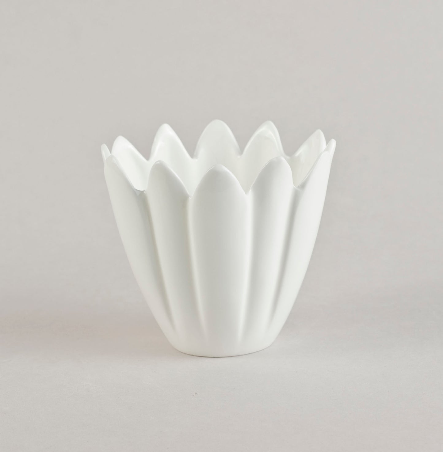 Porcelain Tea strainer Waterlilly