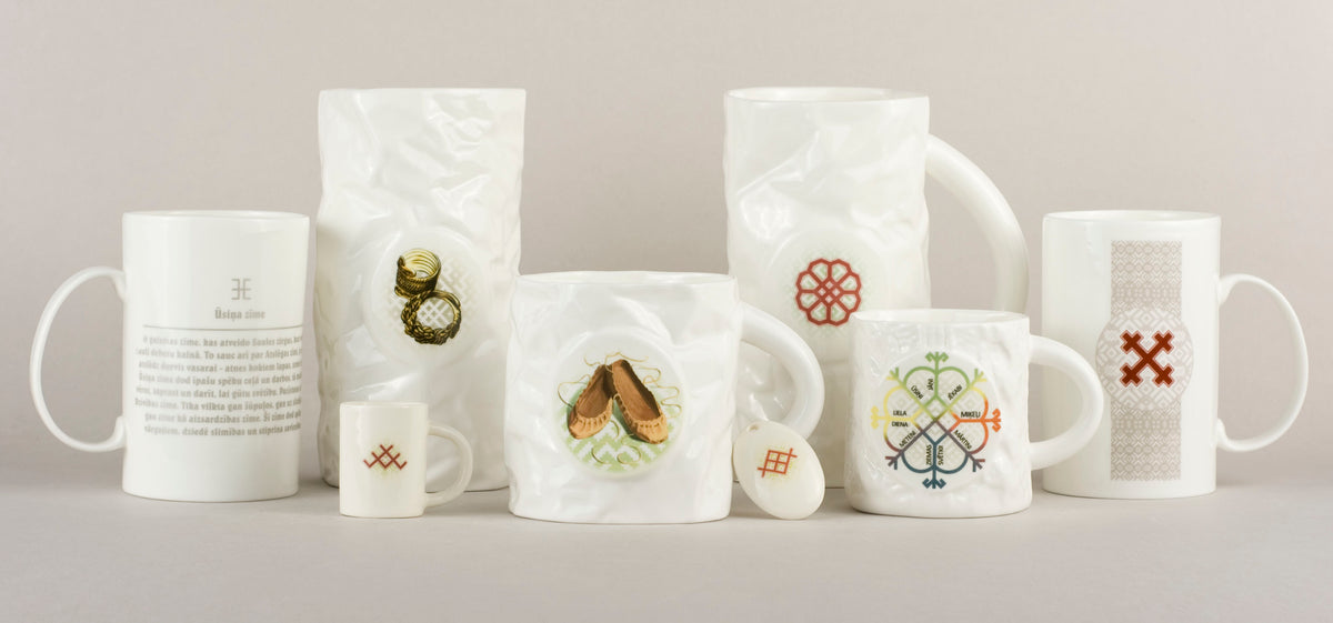 Latvian signs and symbols