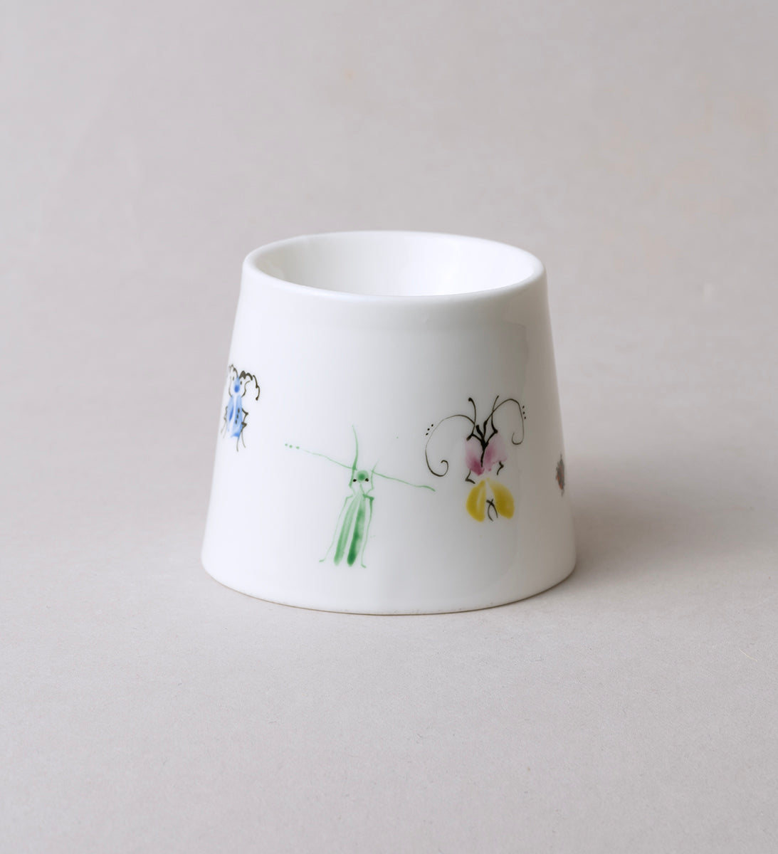 Beetle 6.1. Egg holder