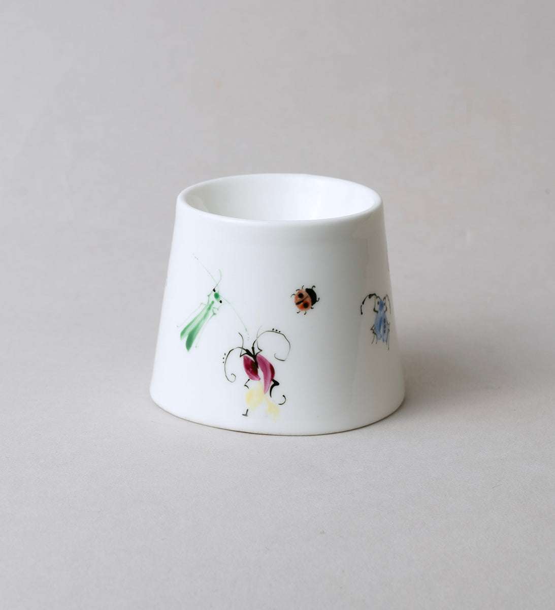 Beetle 6.3. Egg holder