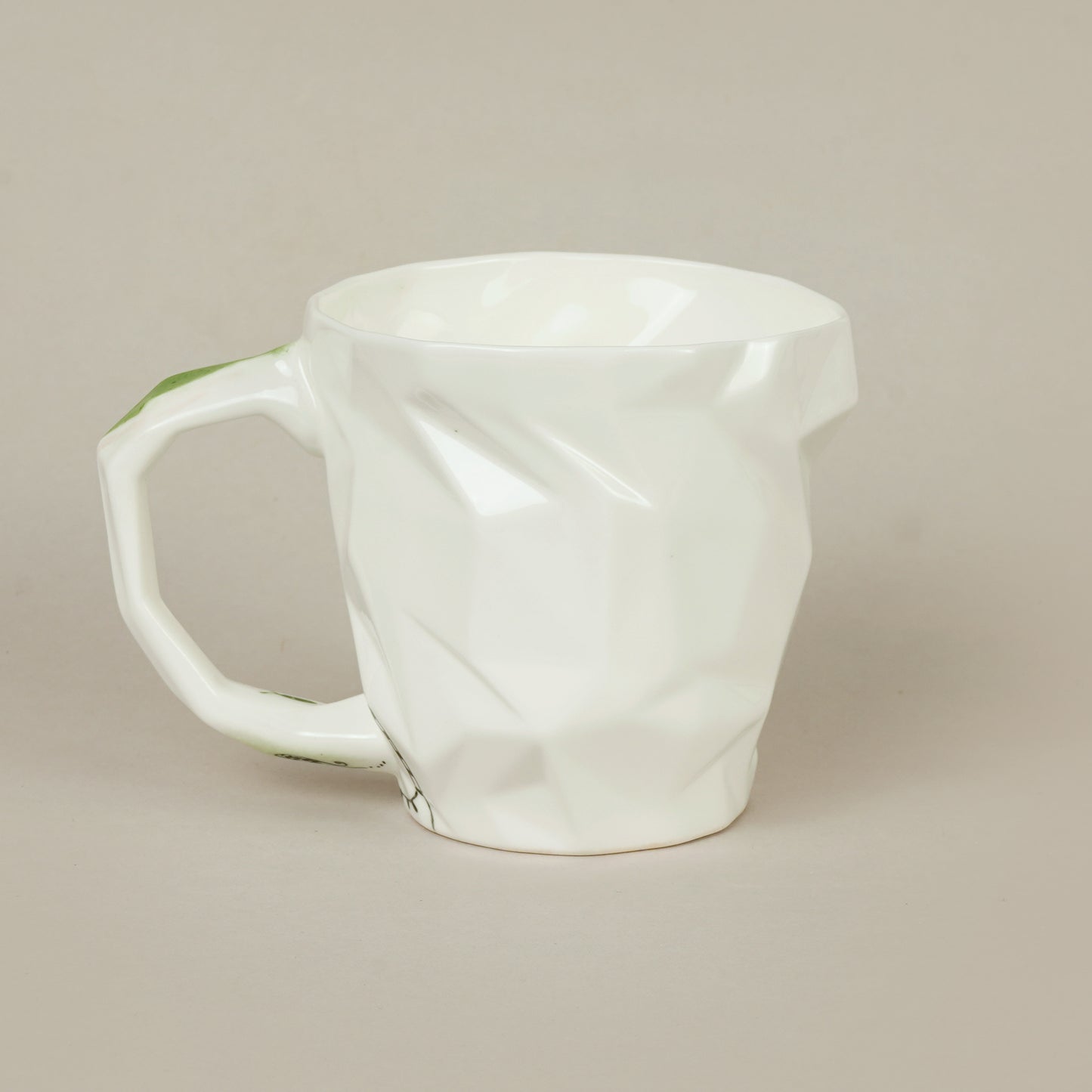 Lūse 3.2. Mug Diamond M