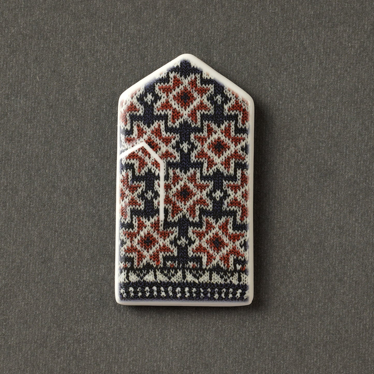 Porcelain Magnet - Gloves With Print