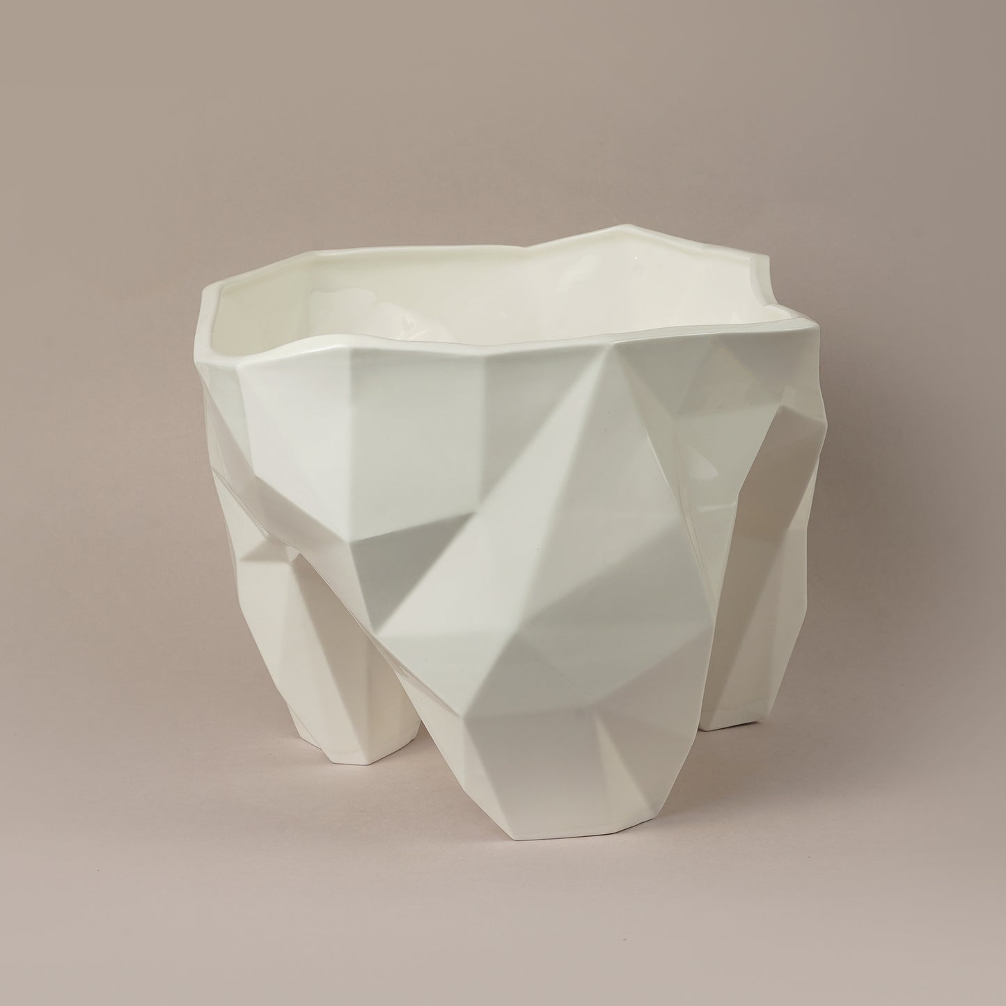 Porcelain Guest bowl