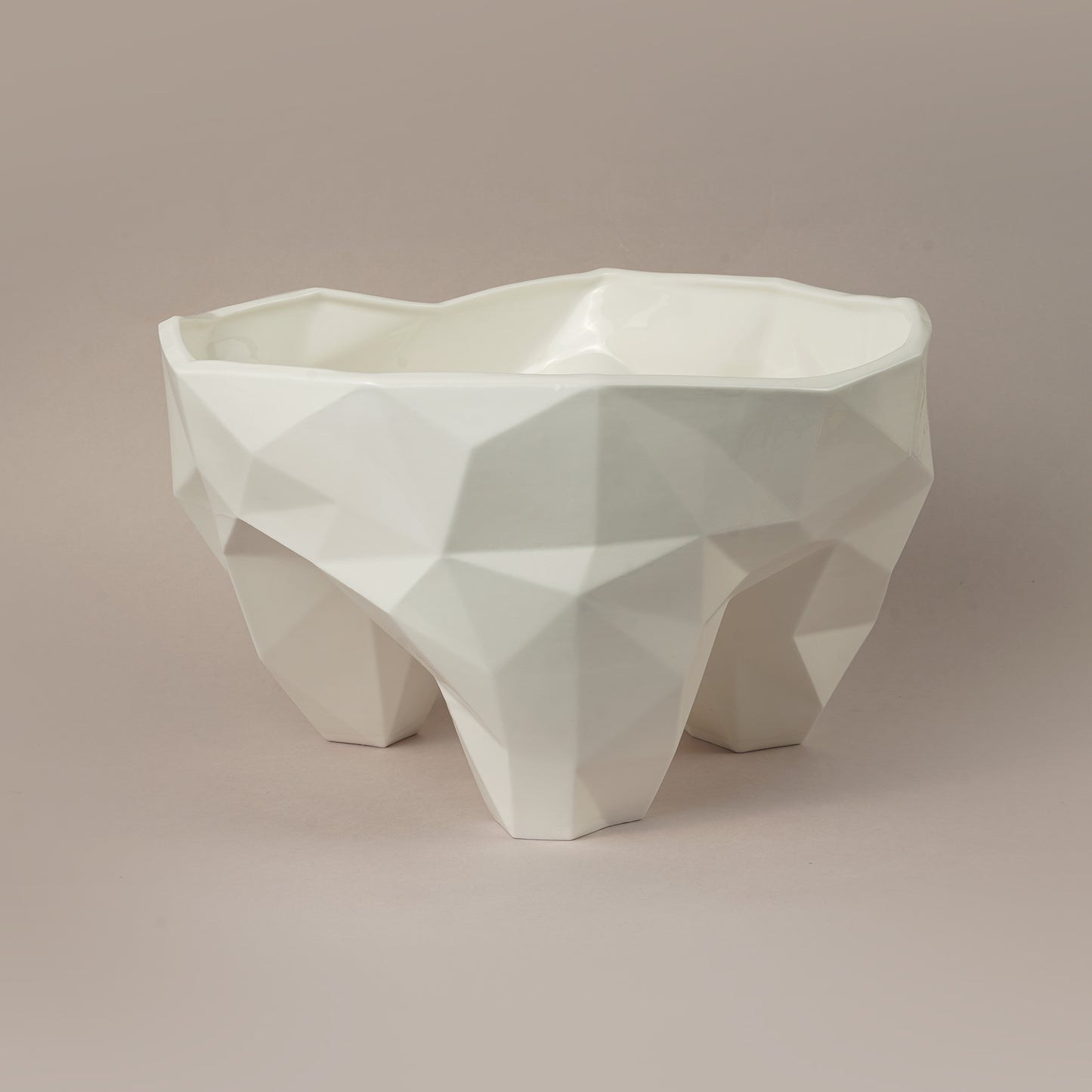 Porcelain Guest bowl