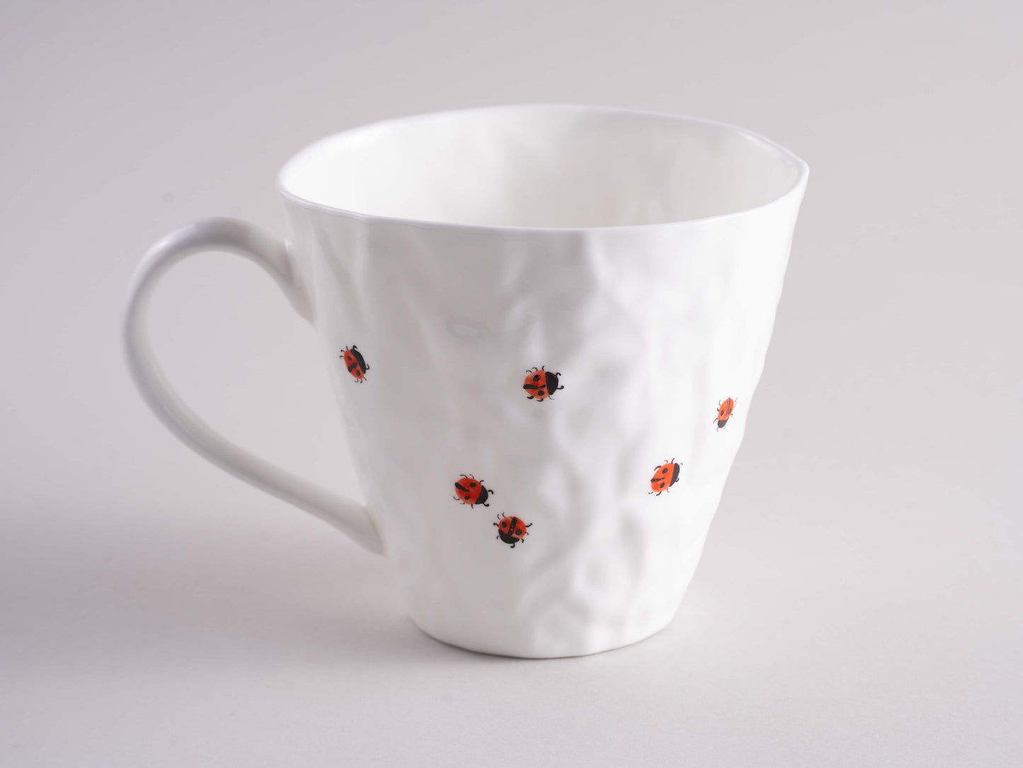 Beetle 2.8. Crumpled Tea Co Mug