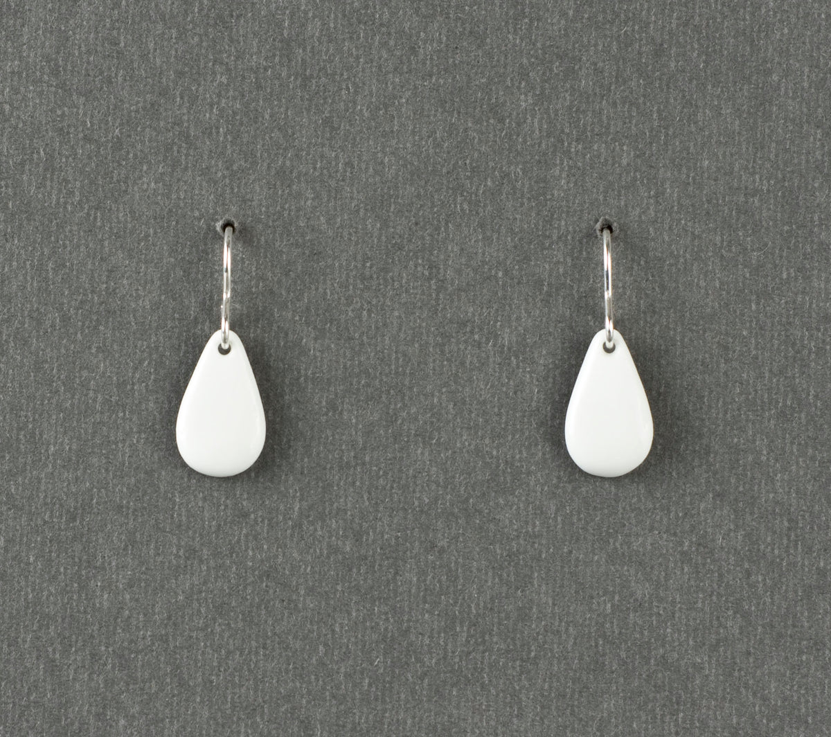 Drop earrings
