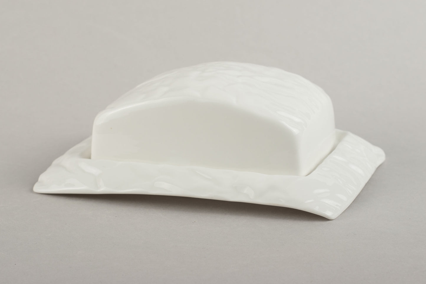 Porcelain Crumpled Butter Container