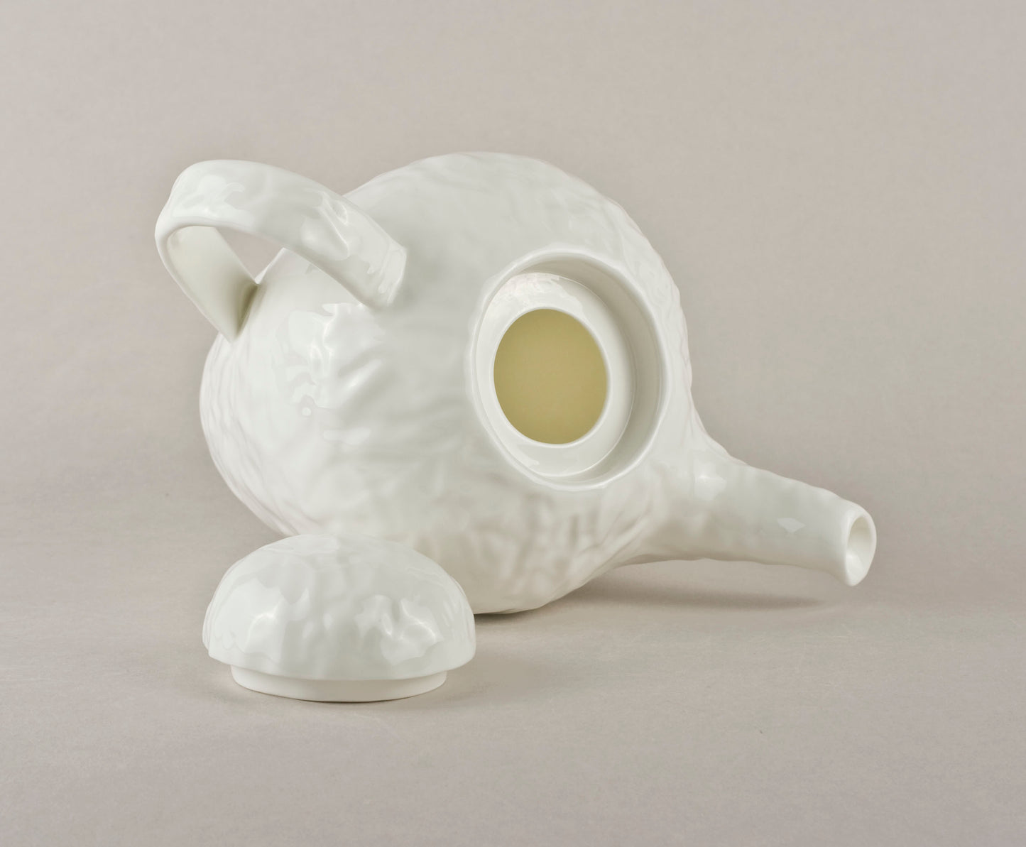Porcelain Crumpled Kettle S