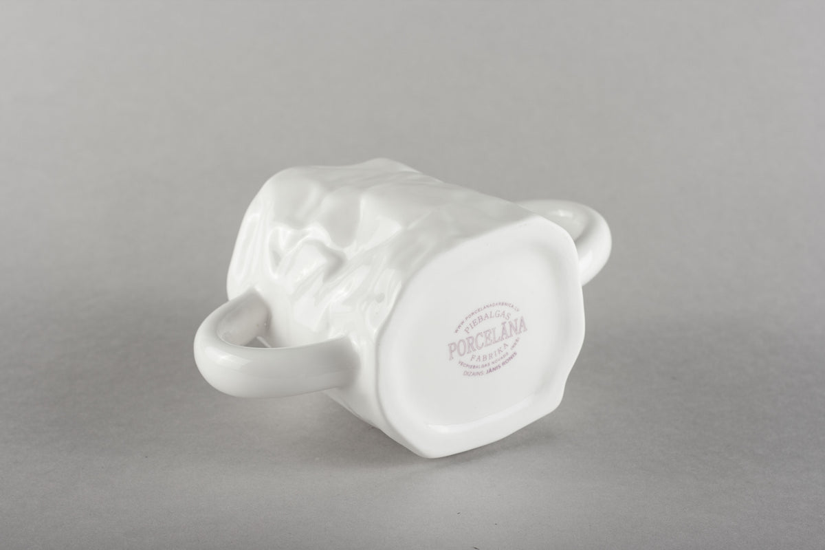 Porcelain Crumpled Suger Mug